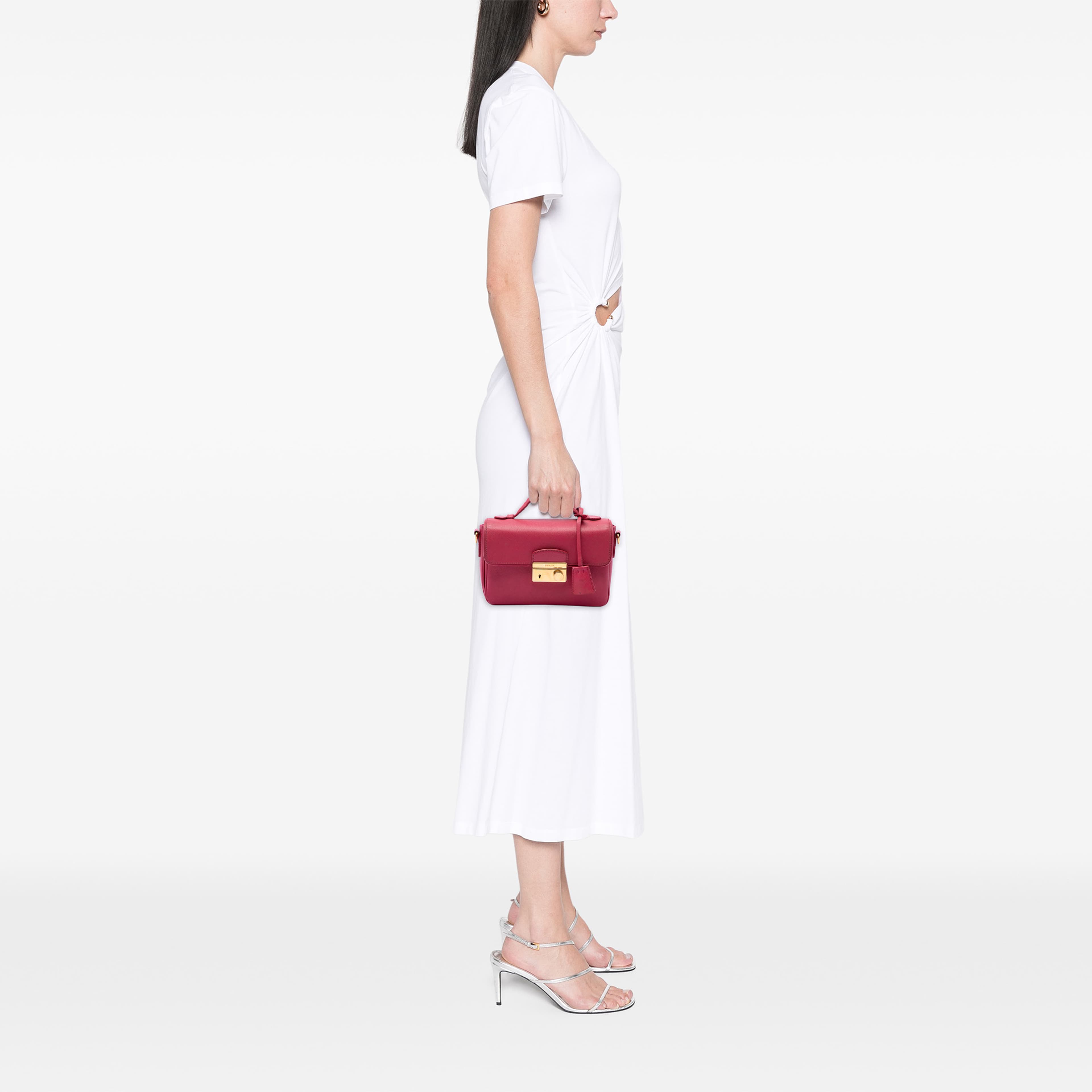 Prada Saffiano Sound Lock Satchel, från Luxclusif, i färgen rosa. Klicka för att öppna bilden i stort format
