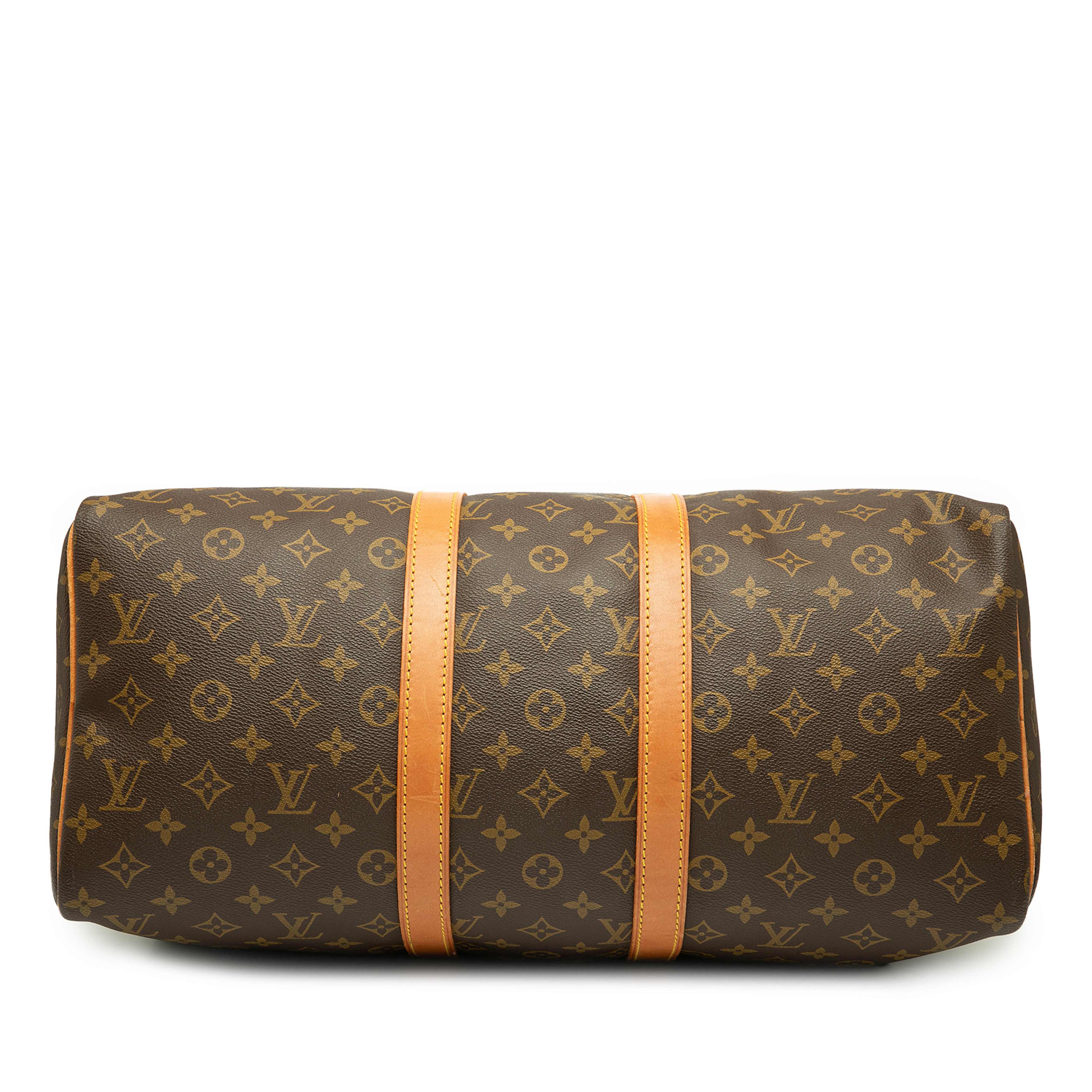 Louis Vuitton Monogram Keepall 45, från Luxclusif, i färgen brown. Klicka för att öppna bilden i stort format