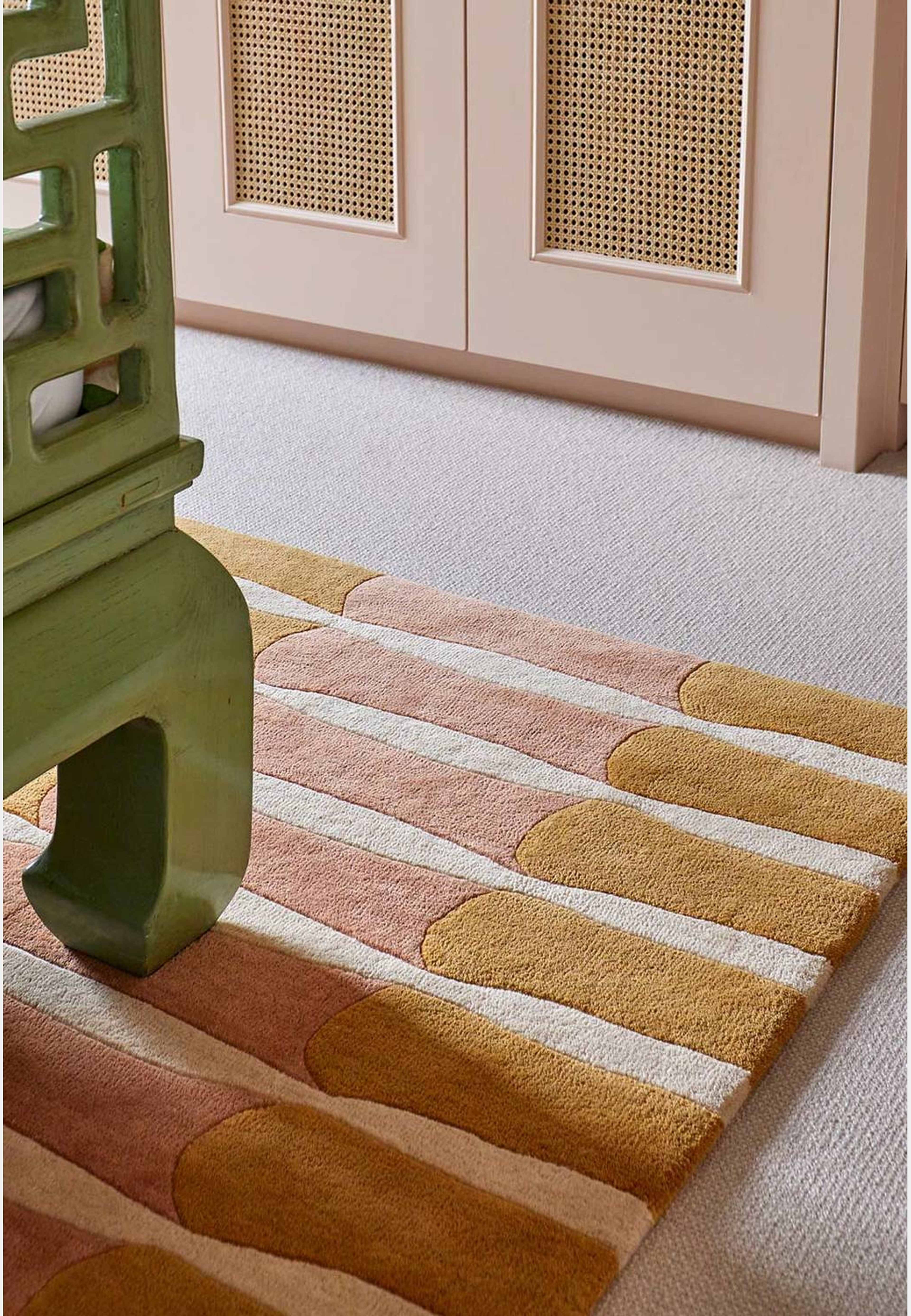 Alice Crawley Bamboo Forrest Rose, från Layered, i färgen forrest rose. Klicka för att öppna bilden i stort format