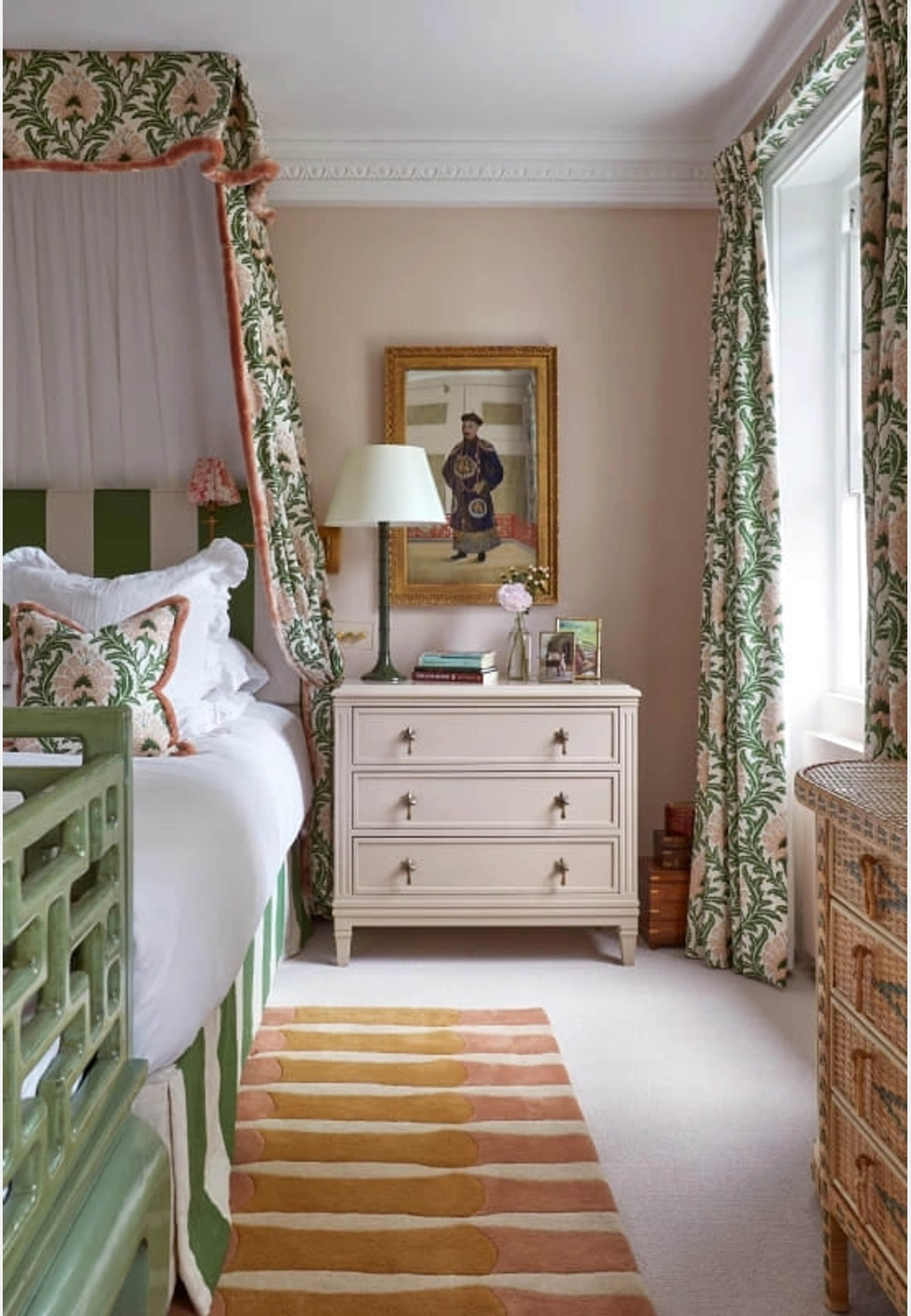 Alice Crawley Bamboo Forrest Rose, från Layered, i färgen forrest rose. Klicka för att öppna bilden i stort format