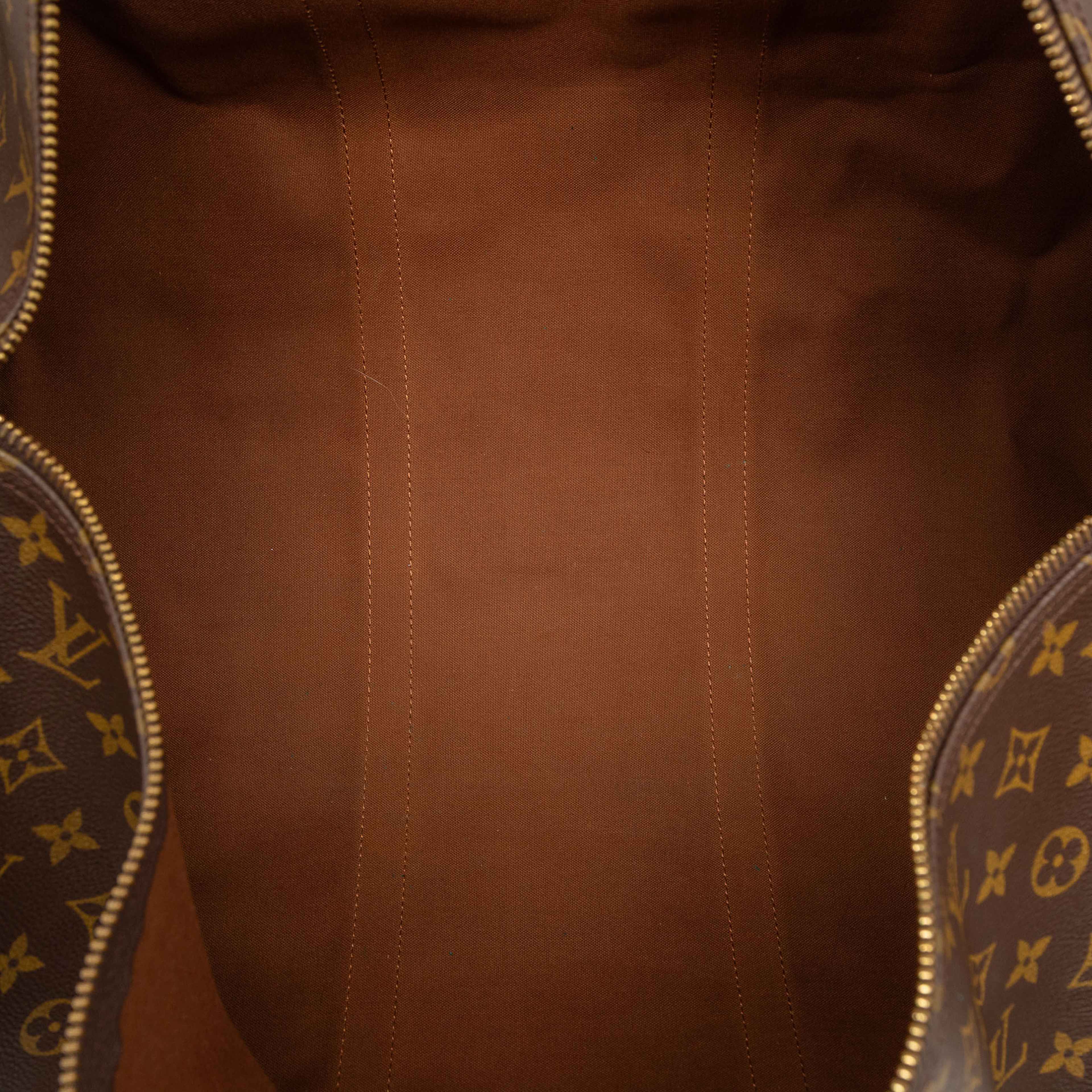 Louis Vuitton Monogram Keepall Bandouliere 60, från Luxclusif, i färgen brown. Klicka för att öppna bilden i stort format