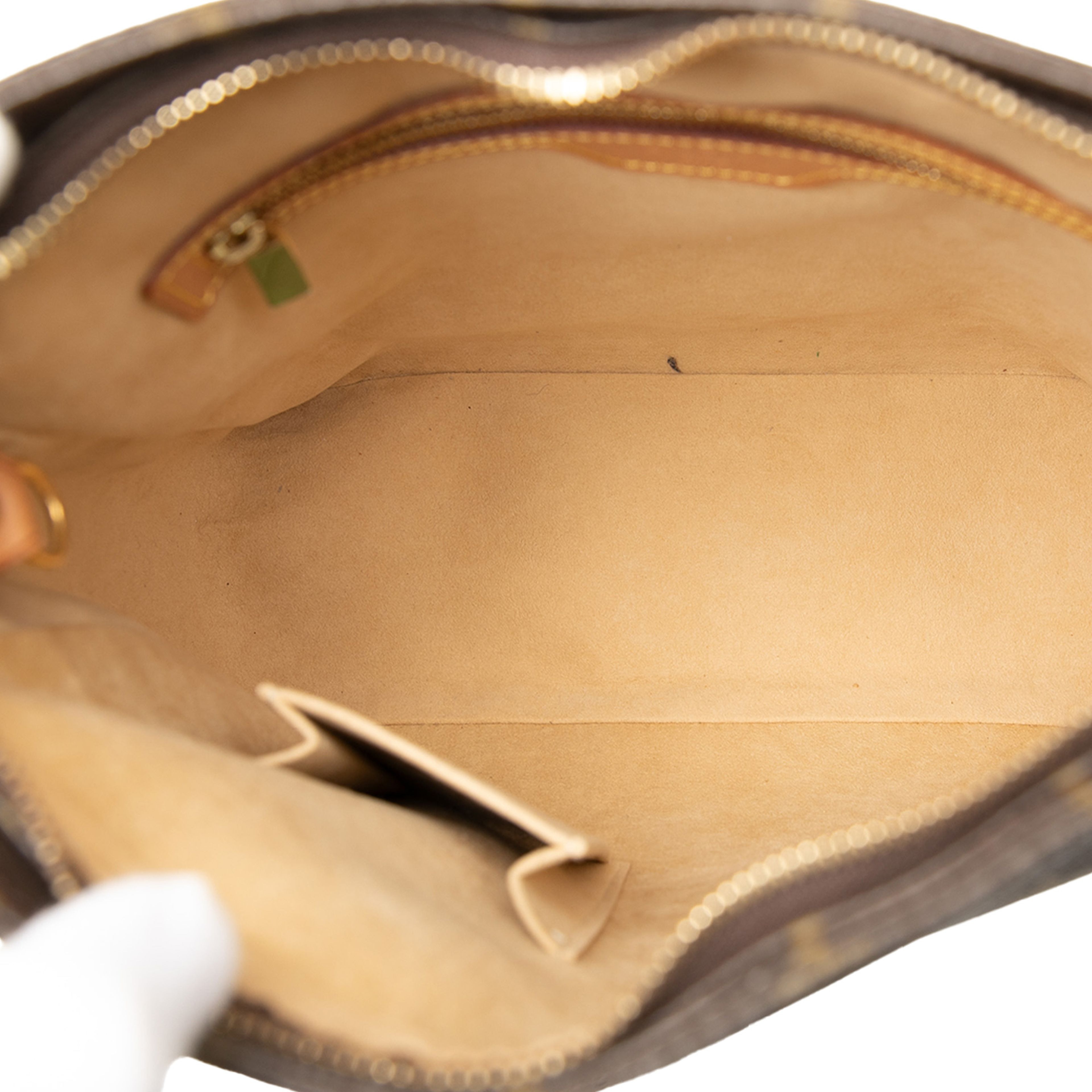 Louis Vuitton Monogram Looping Gm, från Luxclusif, i färgen brown. Klicka för att öppna bilden i stort format