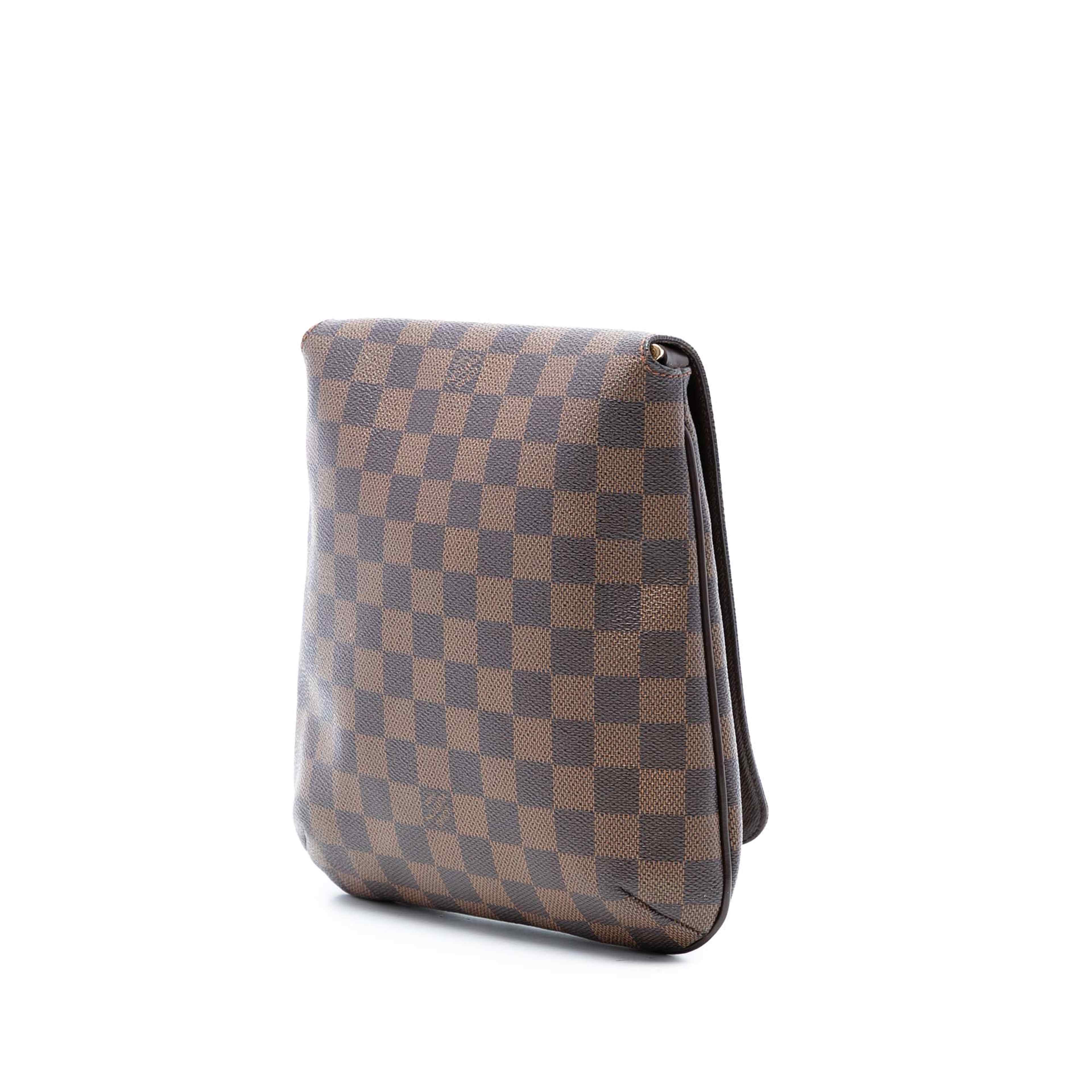 Louis Vuitton Damier Ebene Musette Salsa Pm, från Luxclusif, i färgen brun. Klicka för att öppna bilden i stort format