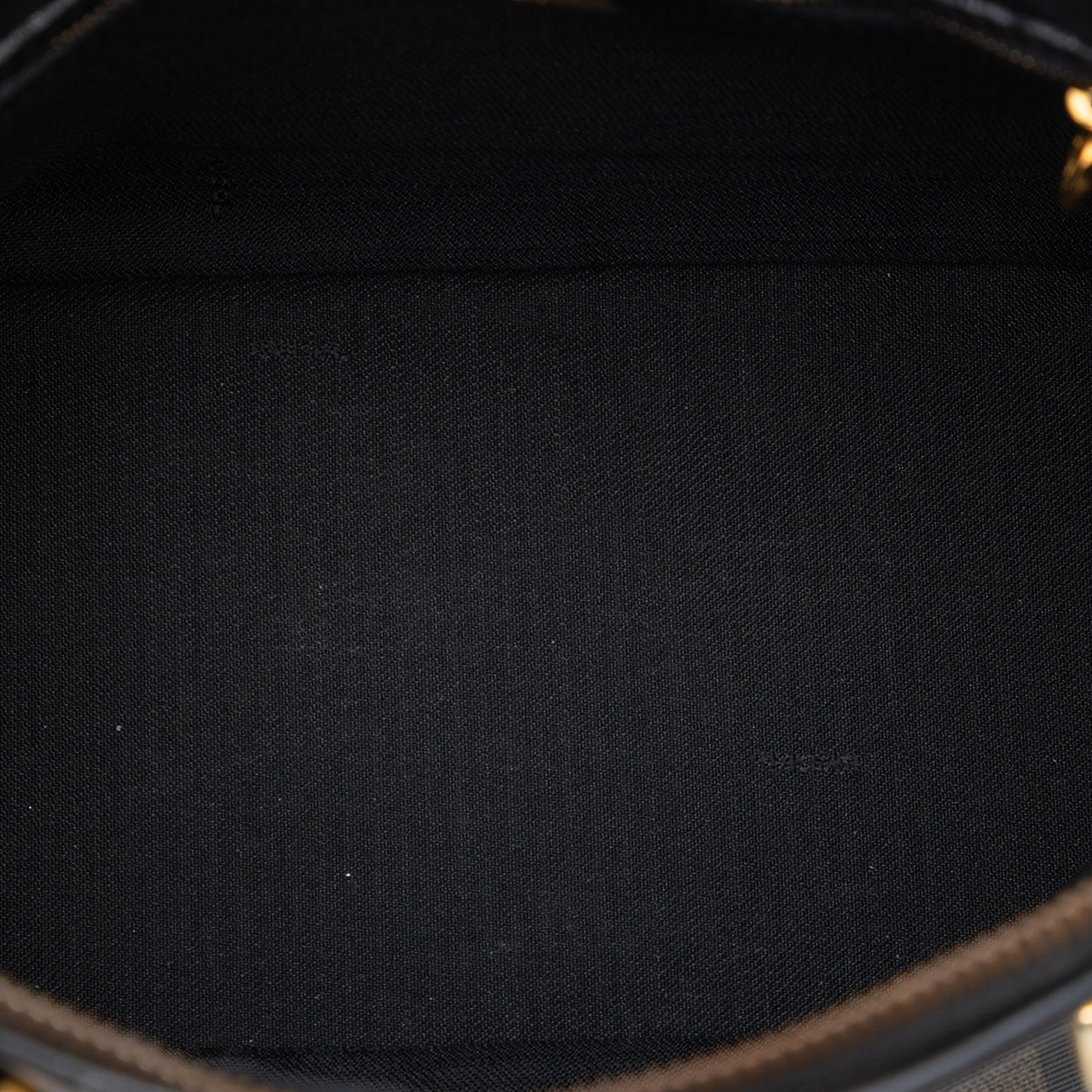 Fendi Pequin Coated Canvas Dome Satchel, från Luxclusif, i färgen brown. Klicka för att öppna bilden i stort format
