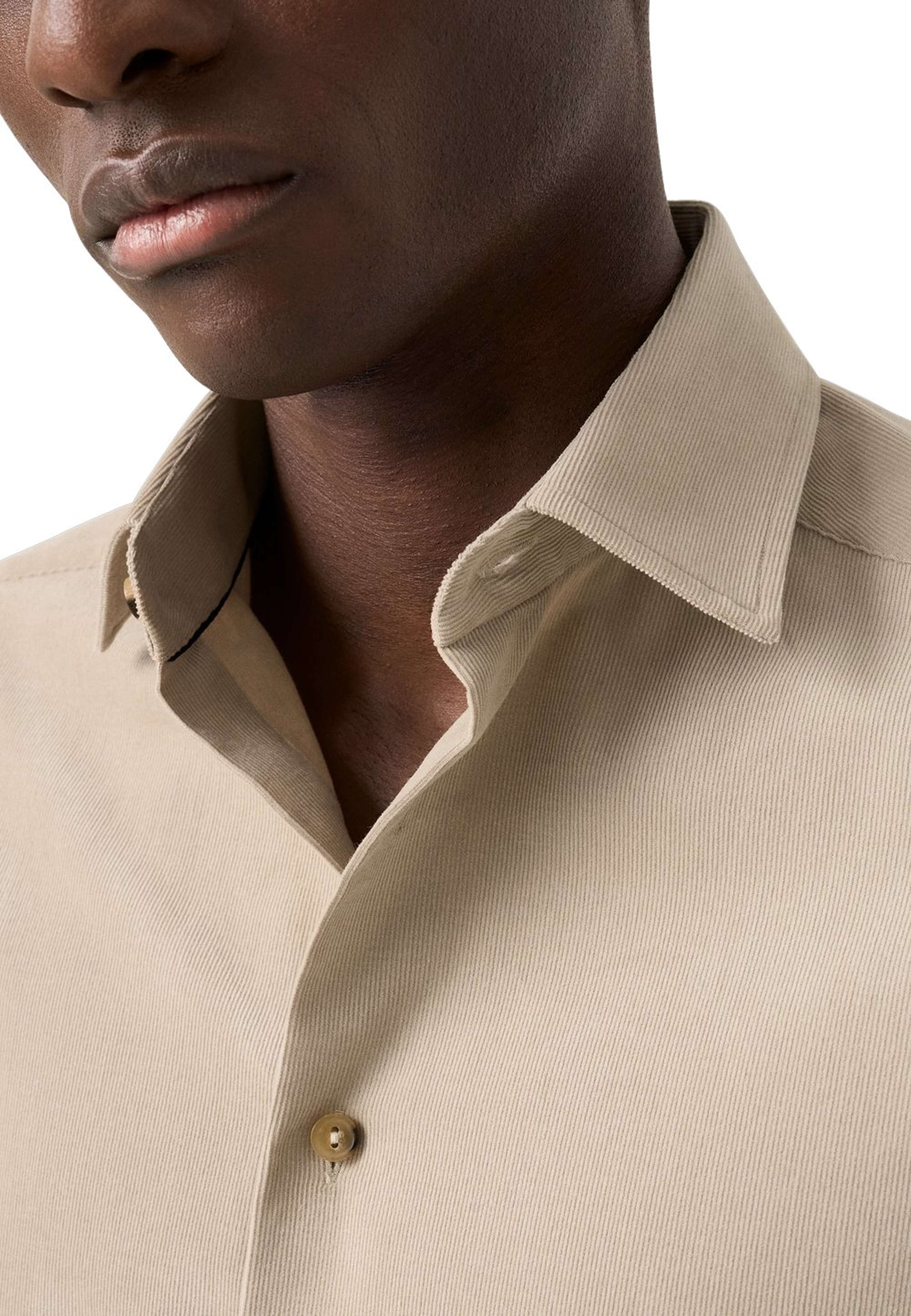 Manchesterskjorta Casual Fit, från Eton, i färgen beige. Klicka för att öppna bilden i stort format