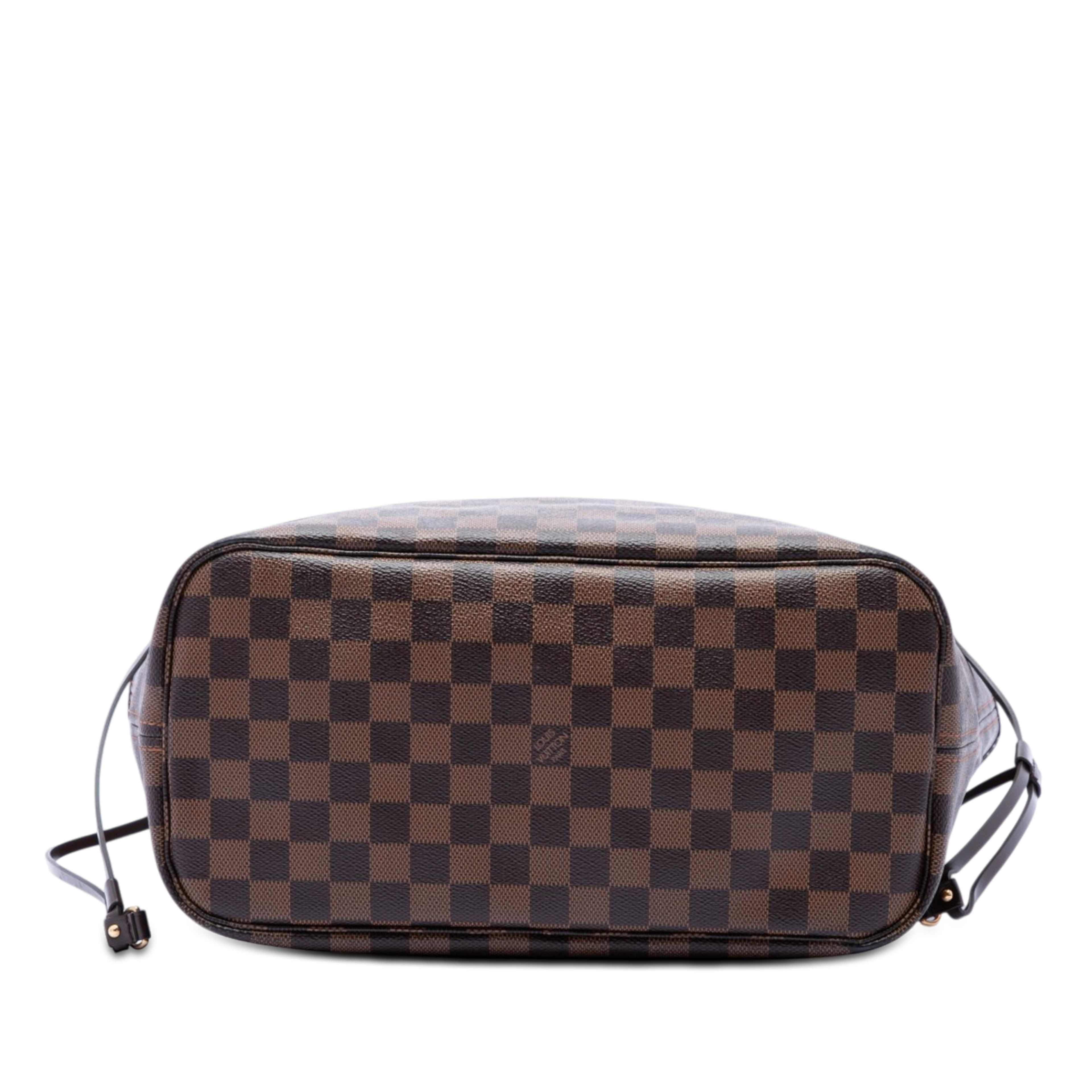 Louis Vuitton Damier Ebene Neverfull Mm, från Luxclusif, i färgen brown. Klicka för att öppna bilden i stort format