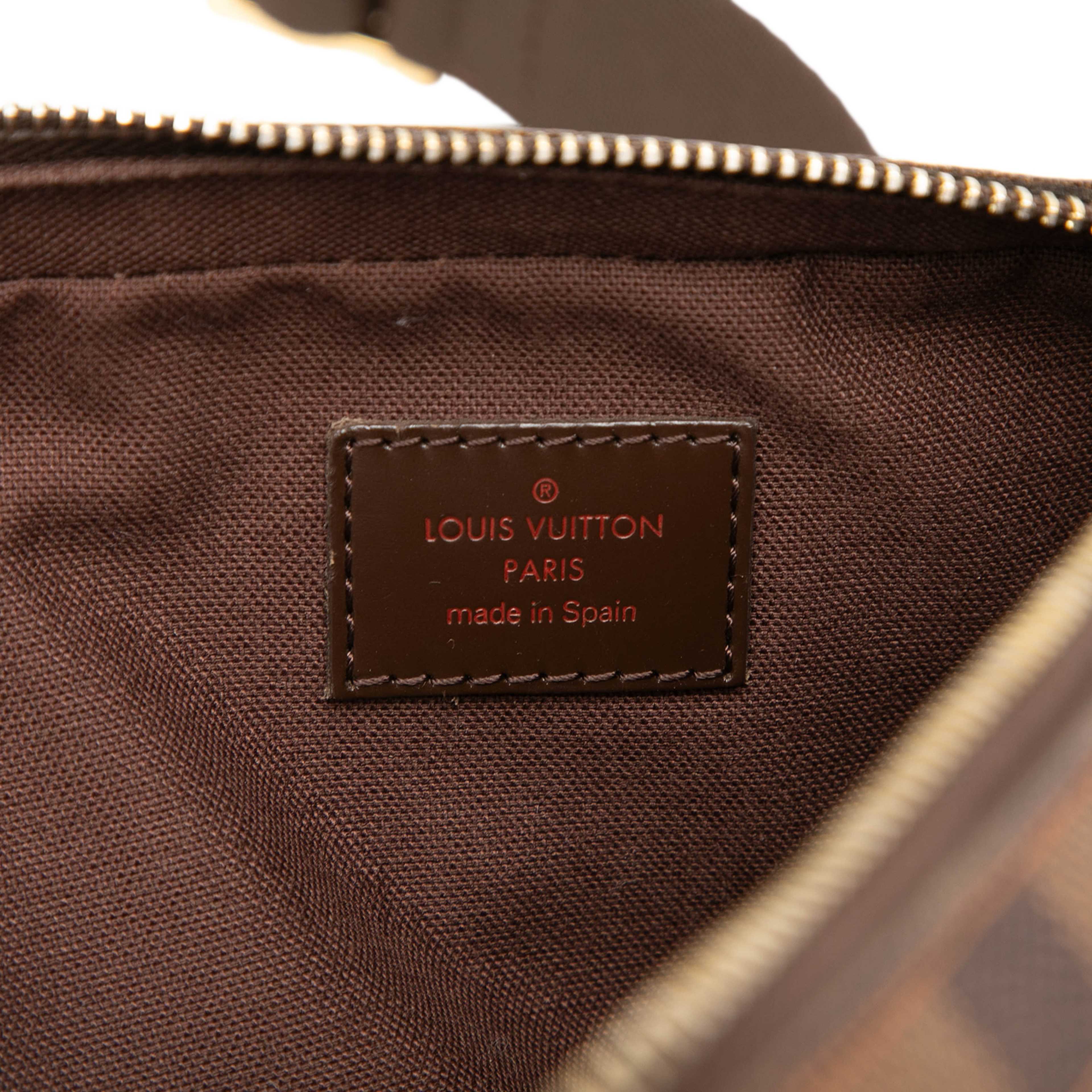 Louis Vuitton Damier Ebene Geronimos, från Luxclusif, i färgen brun. Klicka för att öppna bilden i stort format