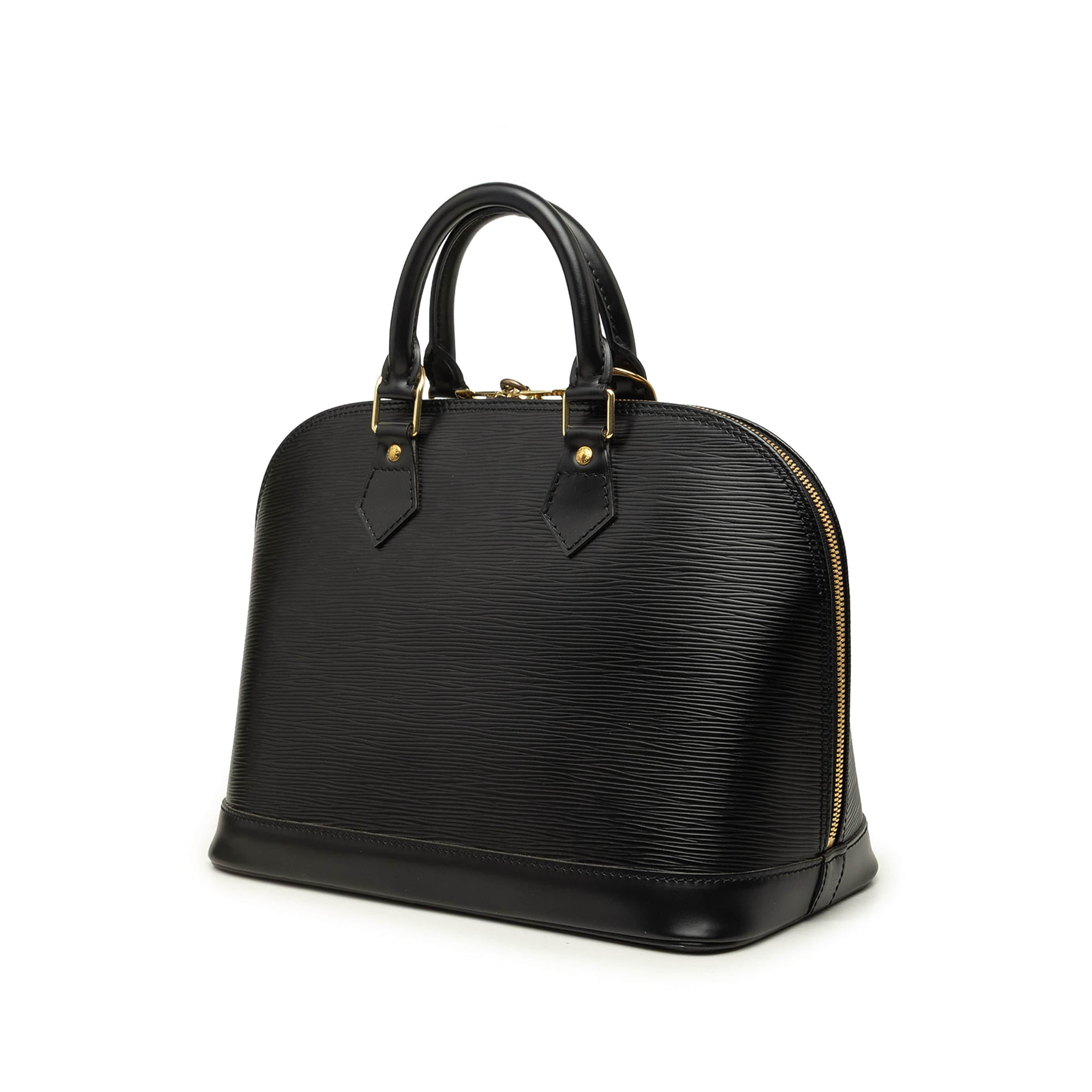 Louis Vuitton Epi Alma Pm, från Luxclusif, i färgen svart. Klicka för att öppna bilden i stort format