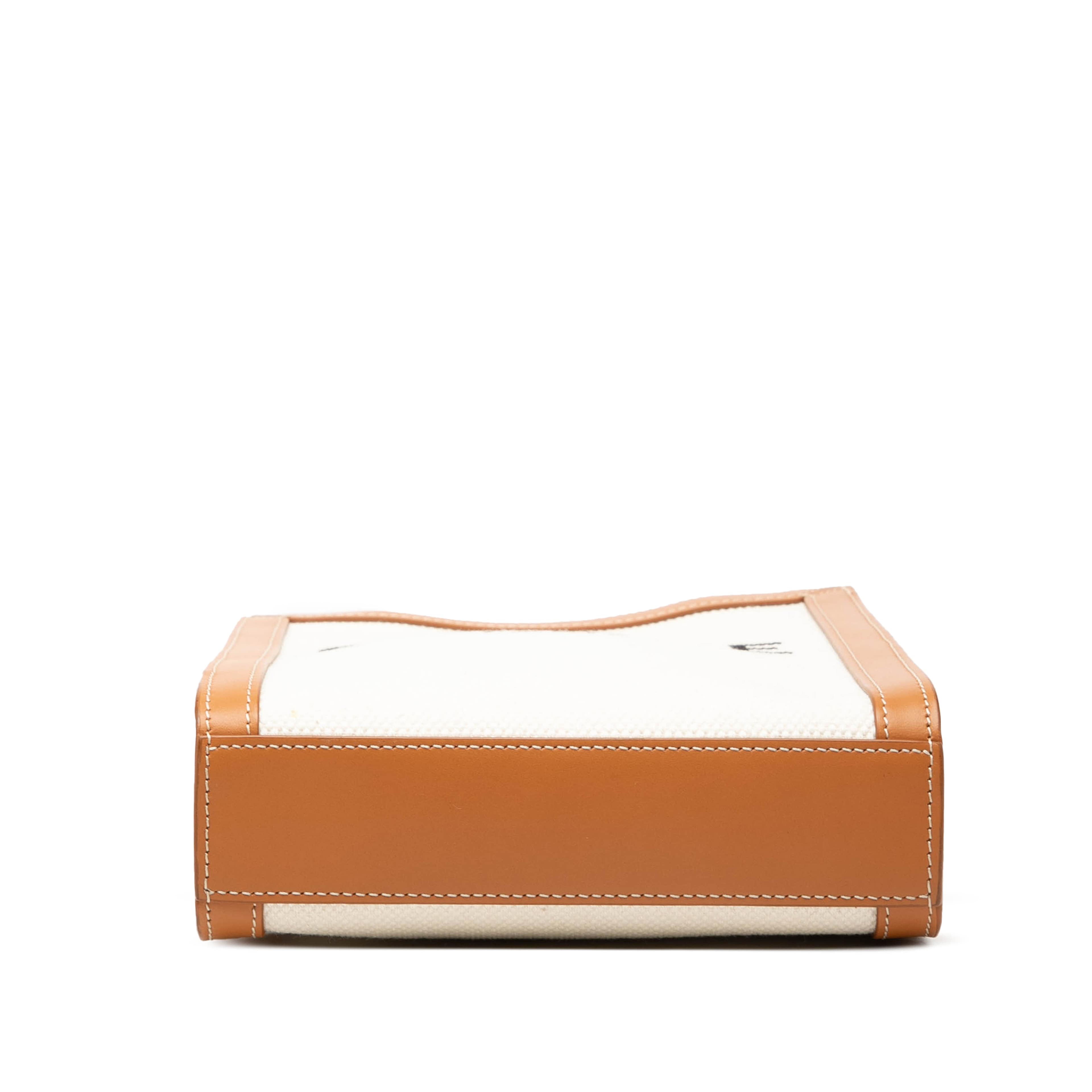 Celine Mini Canvas Vertical Cabas Tote, från Luxclusif, i färgen brun. Klicka för att öppna bilden i stort format