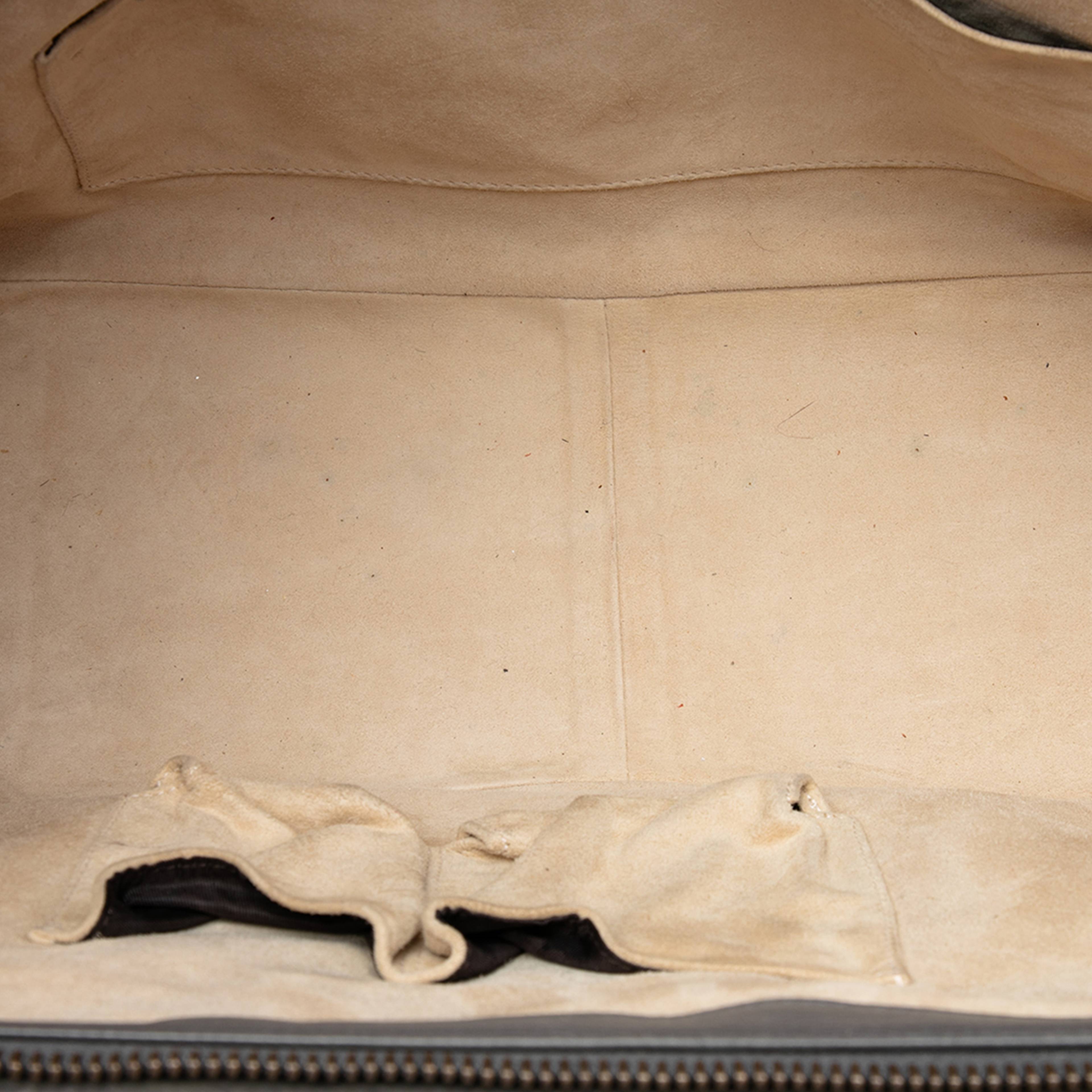 Gucci Medium Calfskin 1973 Handbag, från Luxclusif, i färgen grå. Klicka för att öppna bilden i stort format