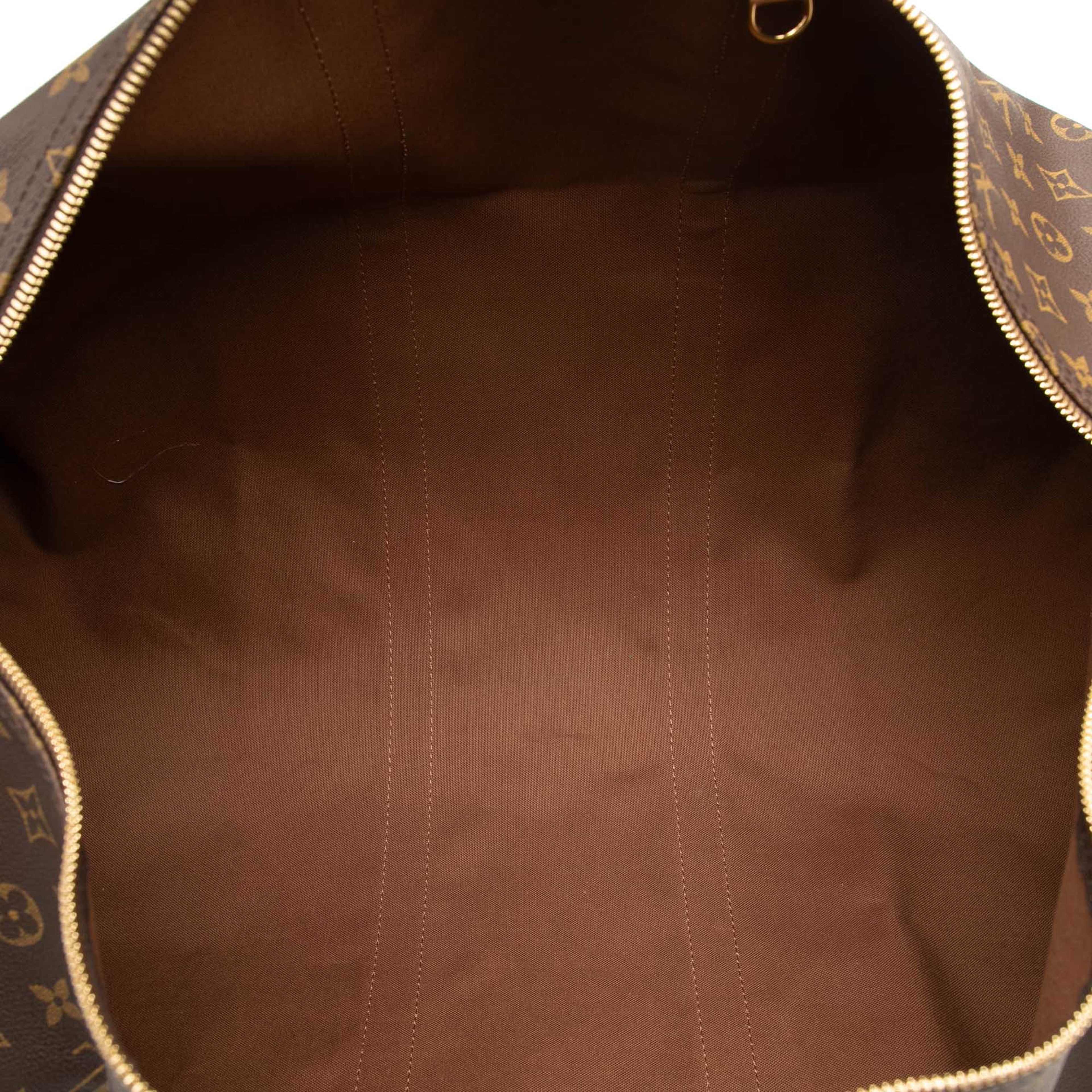 Louis Vuitton Monogram Keepall Bandouliere 55, från Luxclusif, i färgen brun. Klicka för att öppna bilden i stort format