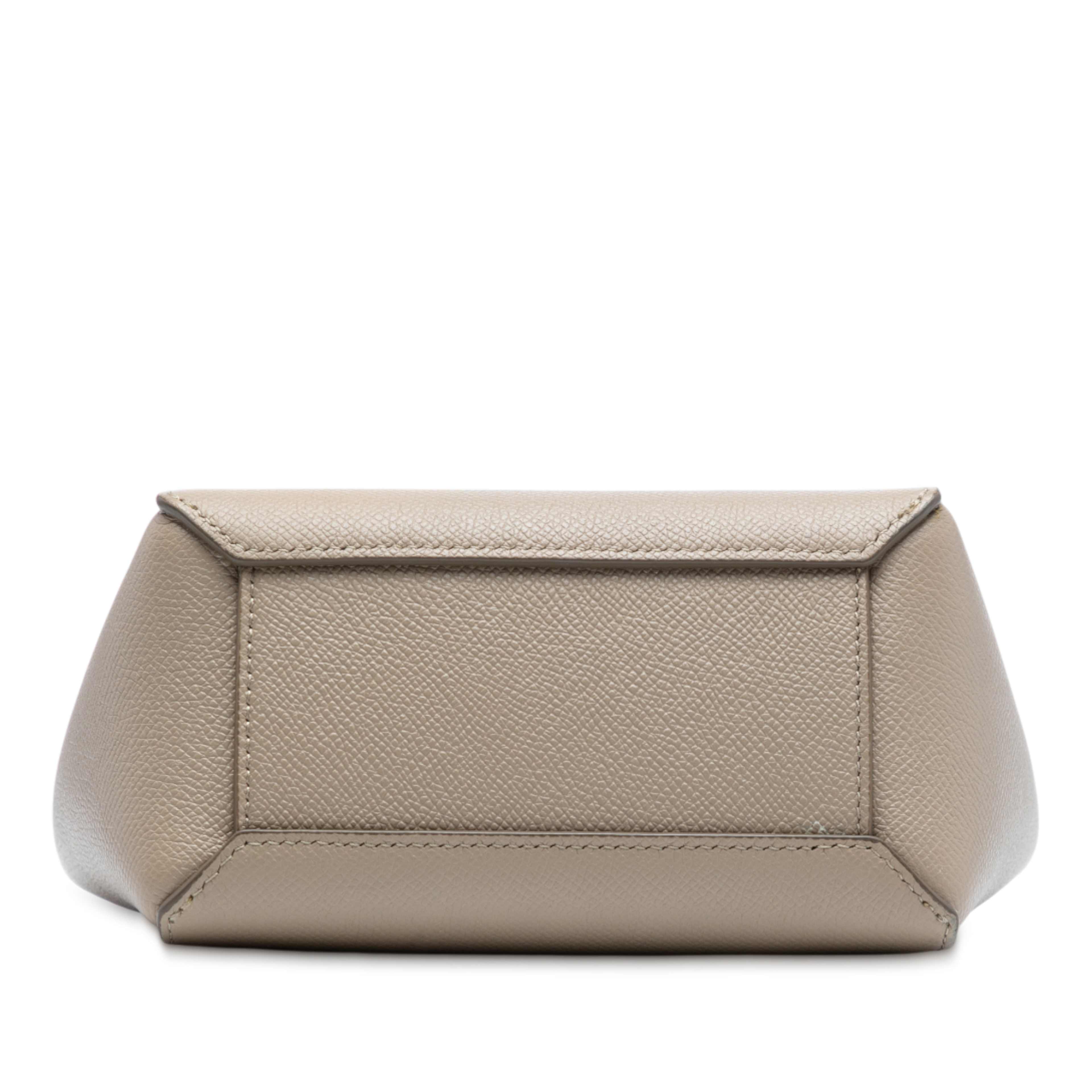 Celine Pico Grained Calfskin Belt Bag, från Luxclusif, i färgen taupe. Klicka för att öppna bilden i stort format