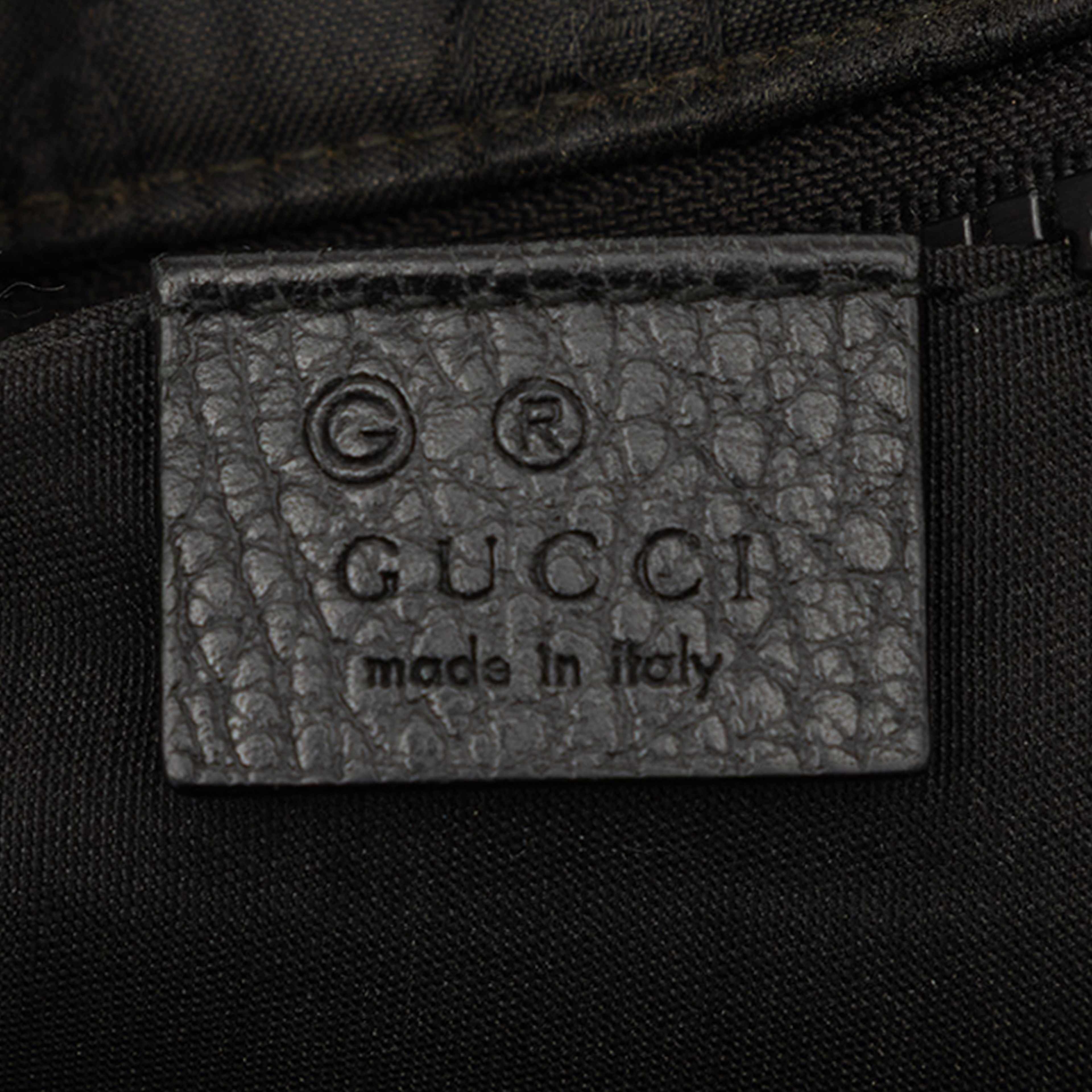 Gucci Gg Nylon Web Belt Bag, från Luxclusif, i färgen svart. Klicka för att öppna bilden i stort format