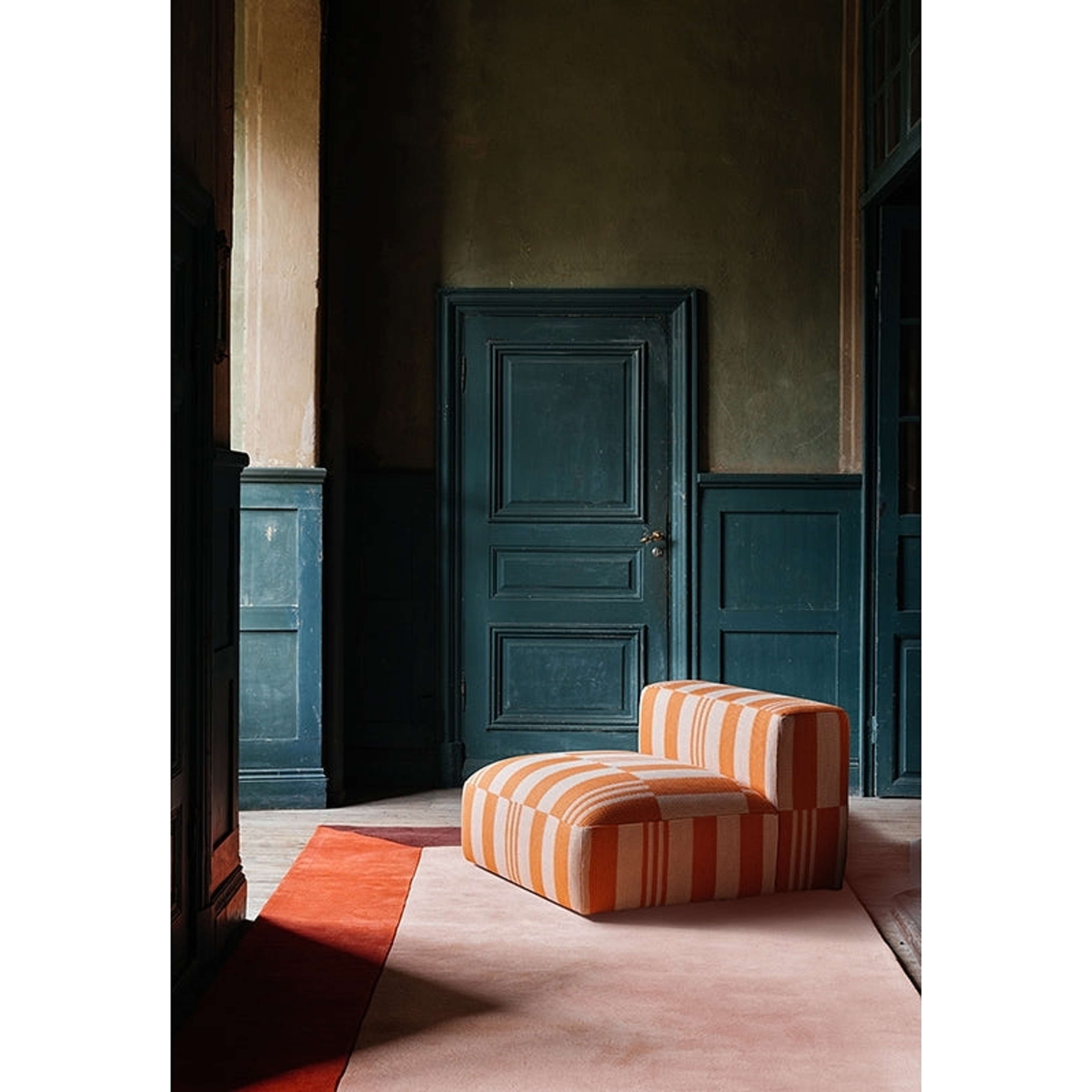 Teklan Box Corals, från Layered, i färgen korall. Klicka för att öppna bilden i stort format