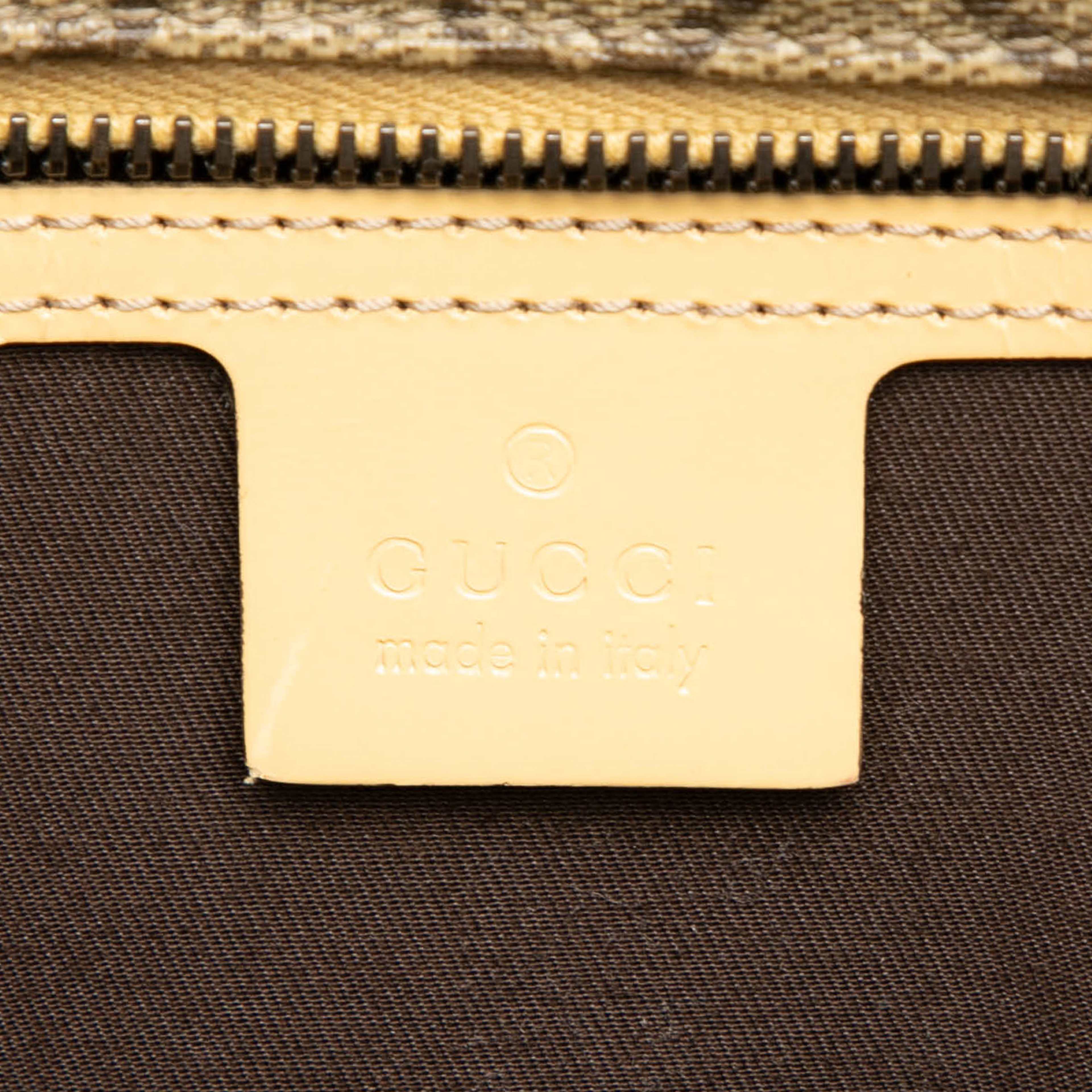 Gucci Gg Supreme Joy Tote, från Luxclusif, i färgen beige. Klicka för att öppna bilden i stort format