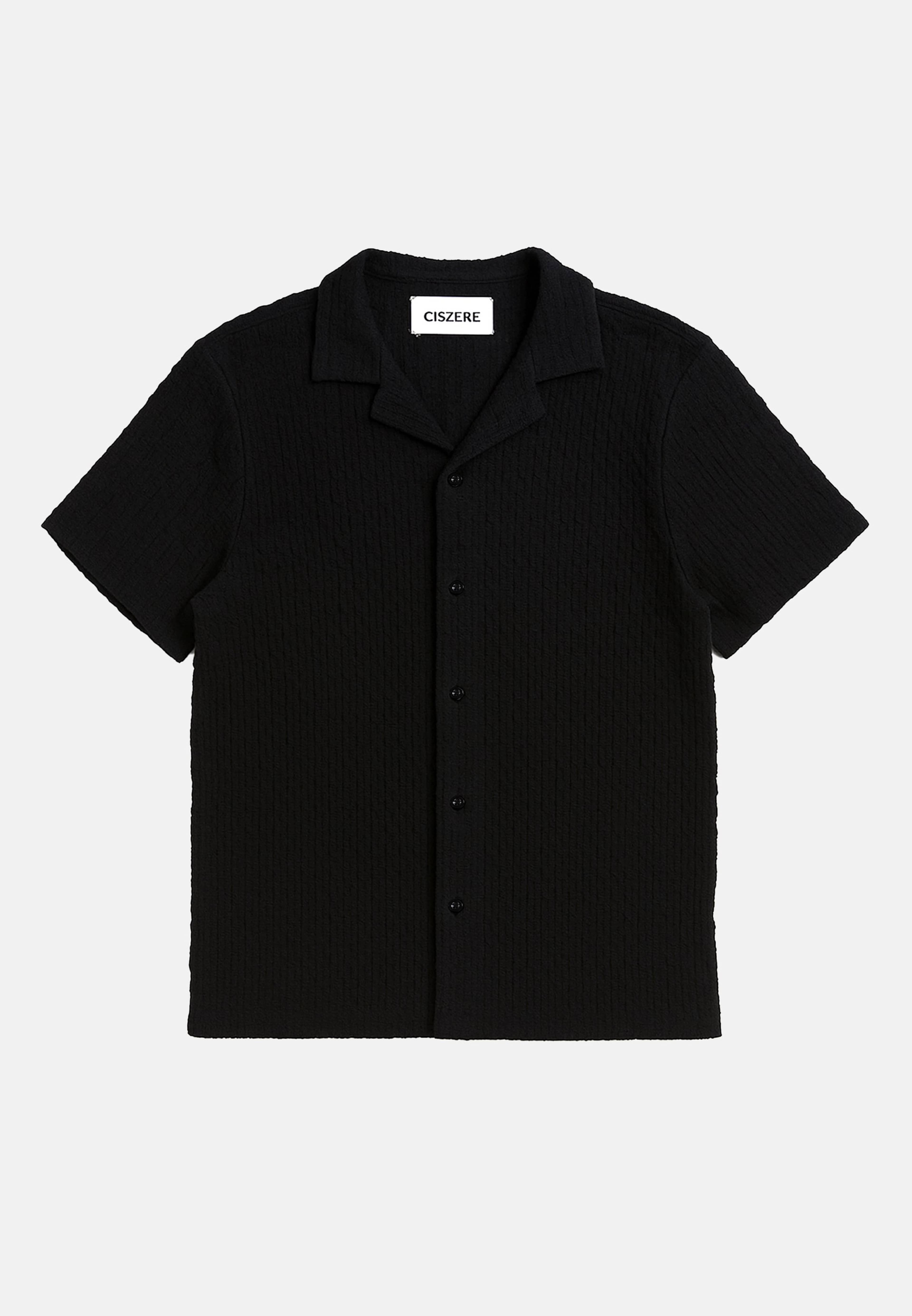 Ashen Structured Shirt, från Ciszere, i färgen black. Klicka för att öppna bilden i stort format