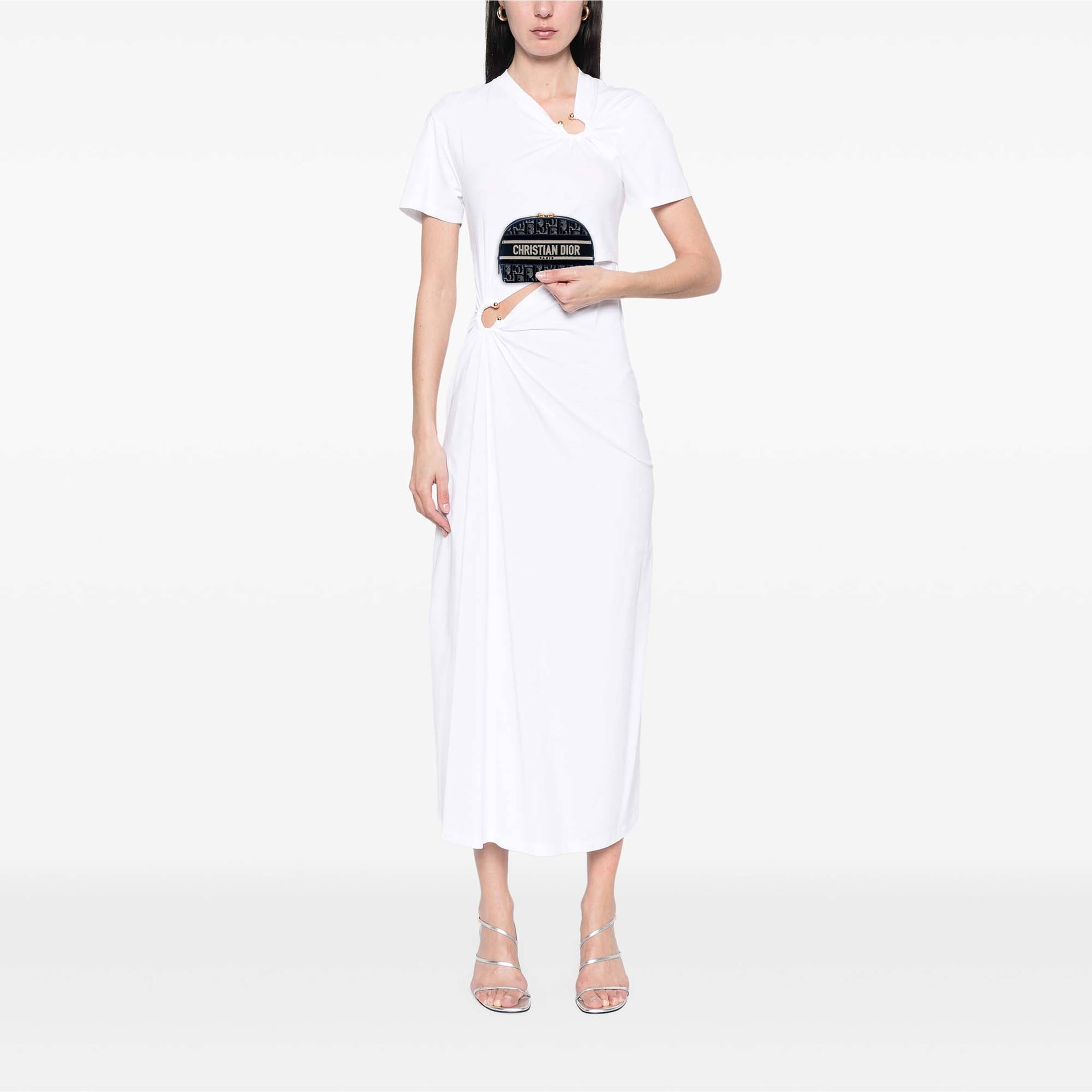 Dior Velvet Oblique Cosmetic Pouch, från Luxclusif, i färgen blå. Klicka för att öppna bilden i stort format