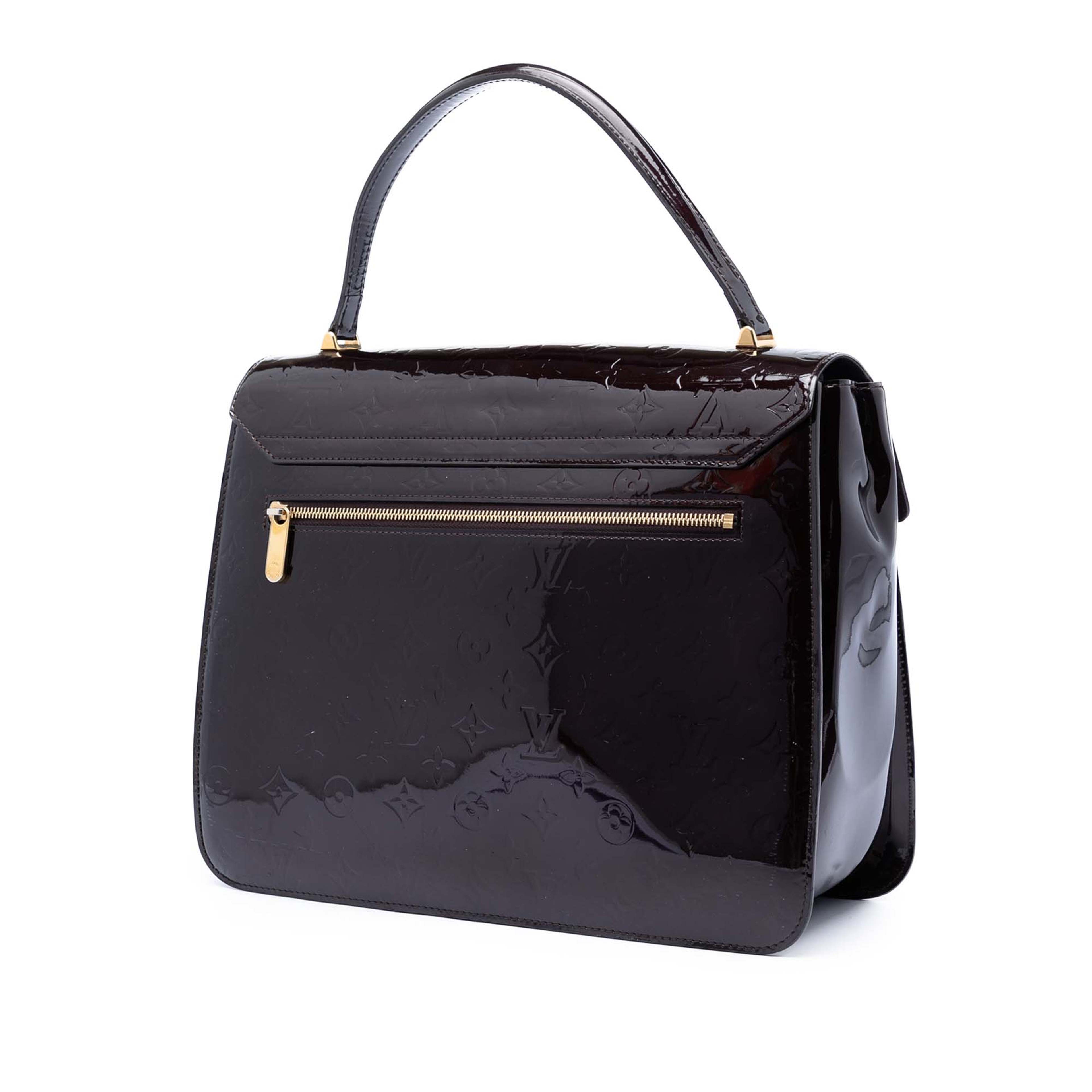 Louis Vuitton Monogram Vernis Romaine, från Luxclusif, i färgen purpur. Klicka för att öppna bilden i stort format