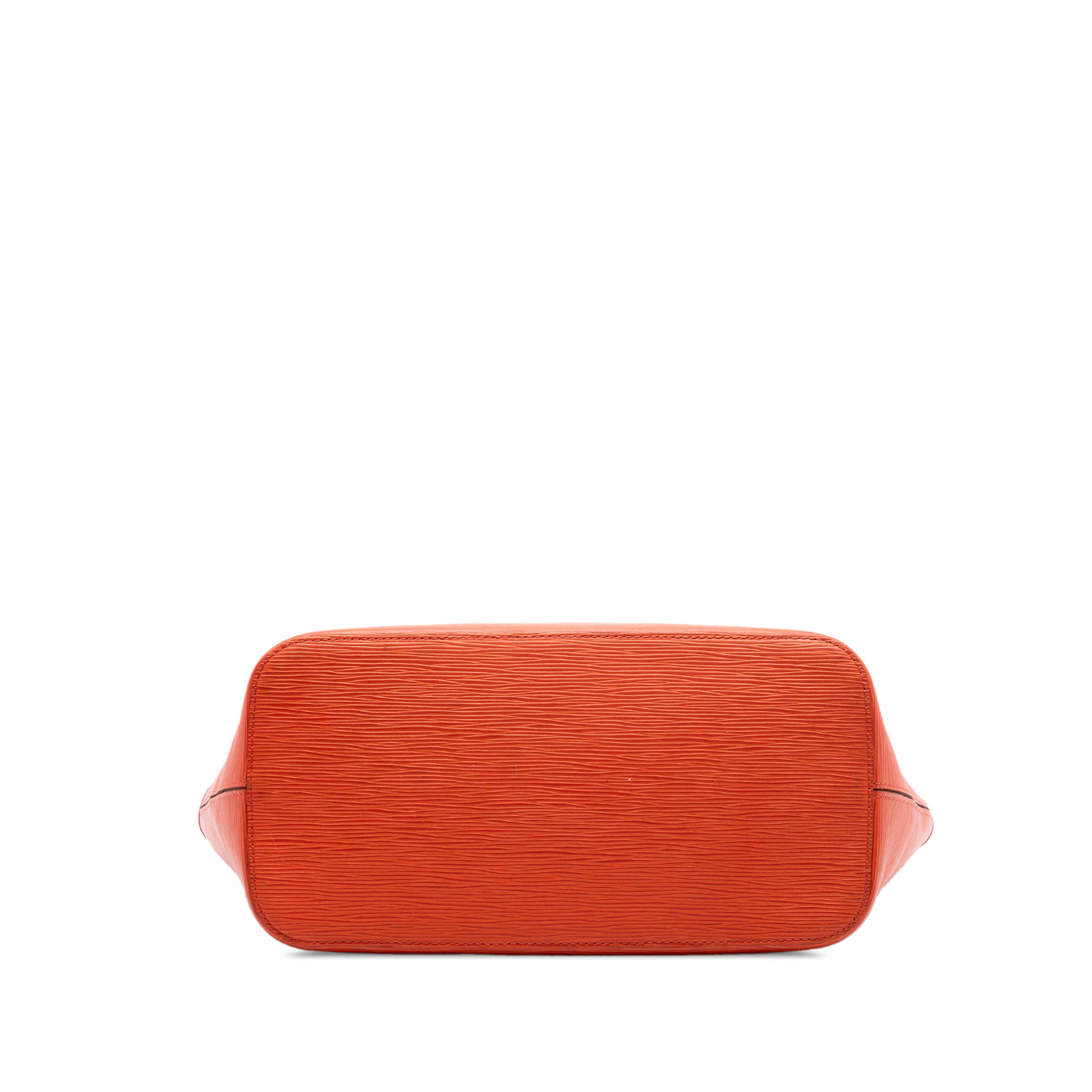 Louis Vuitton Epi Neverfull Mm, från Luxclusif, i färgen orange. Klicka för att öppna bilden i stort format