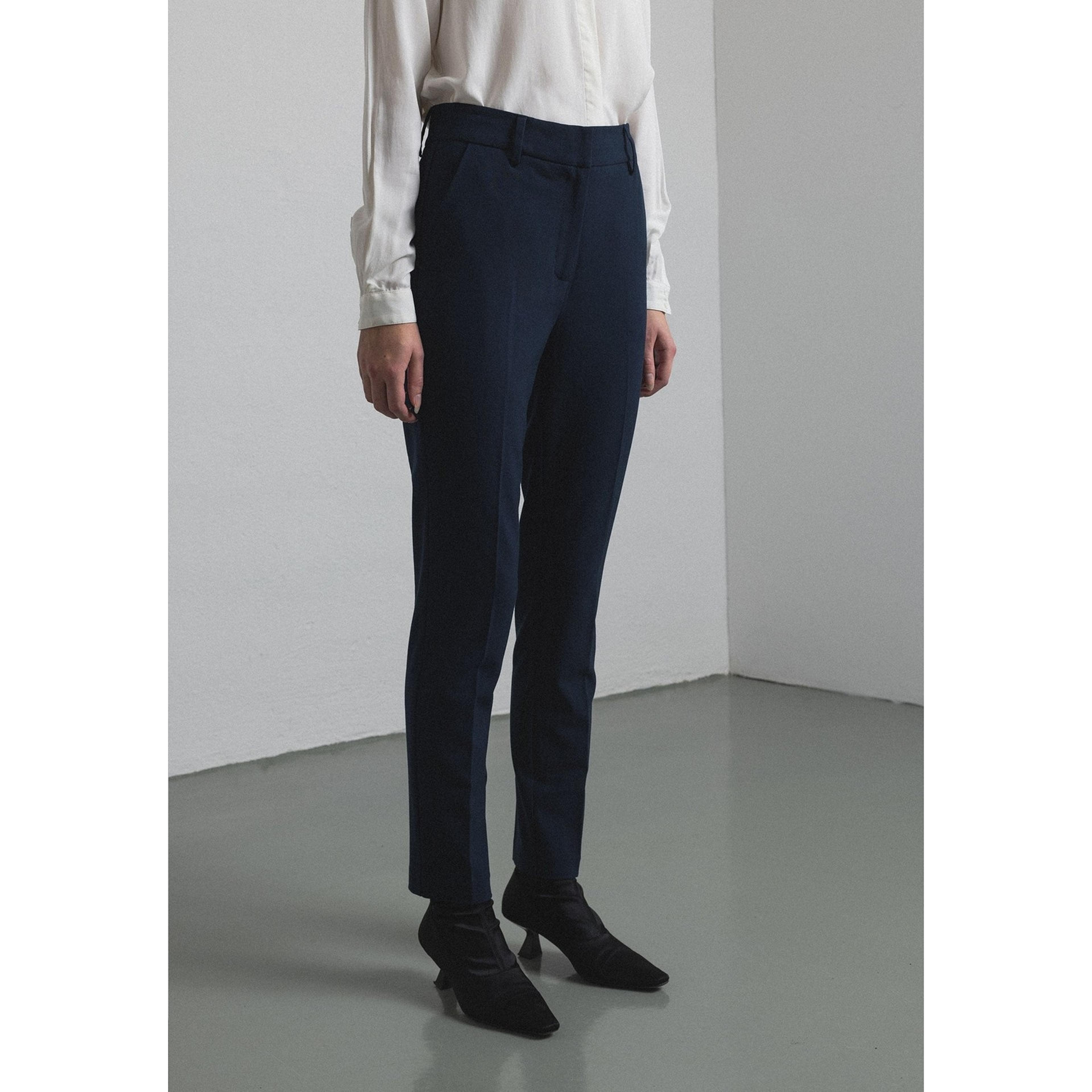 Srvilja Mid Waist Pant