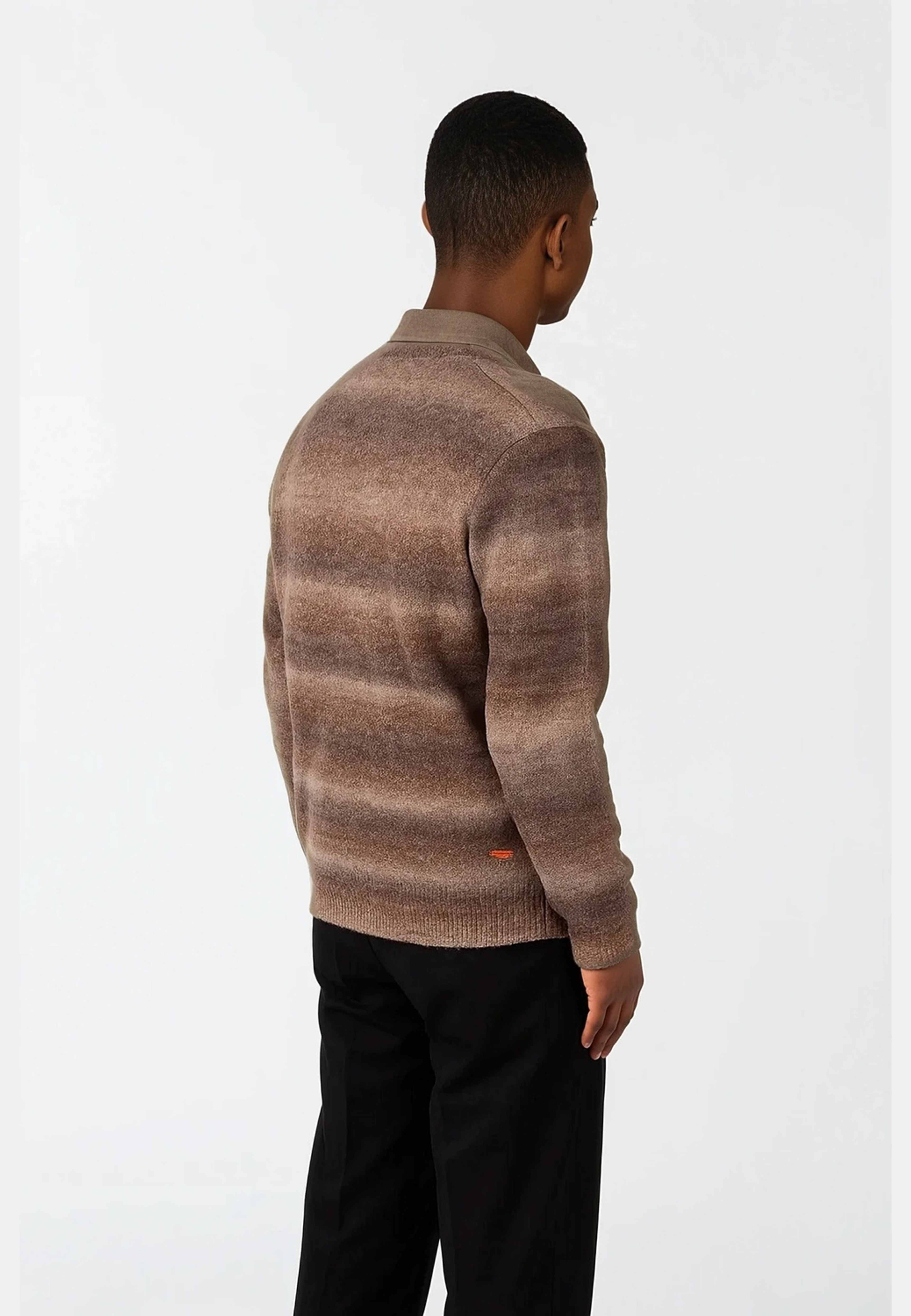 Kit Knitted Sweater, från Ciszere, i färgen brown. Klicka för att öppna bilden i stort format