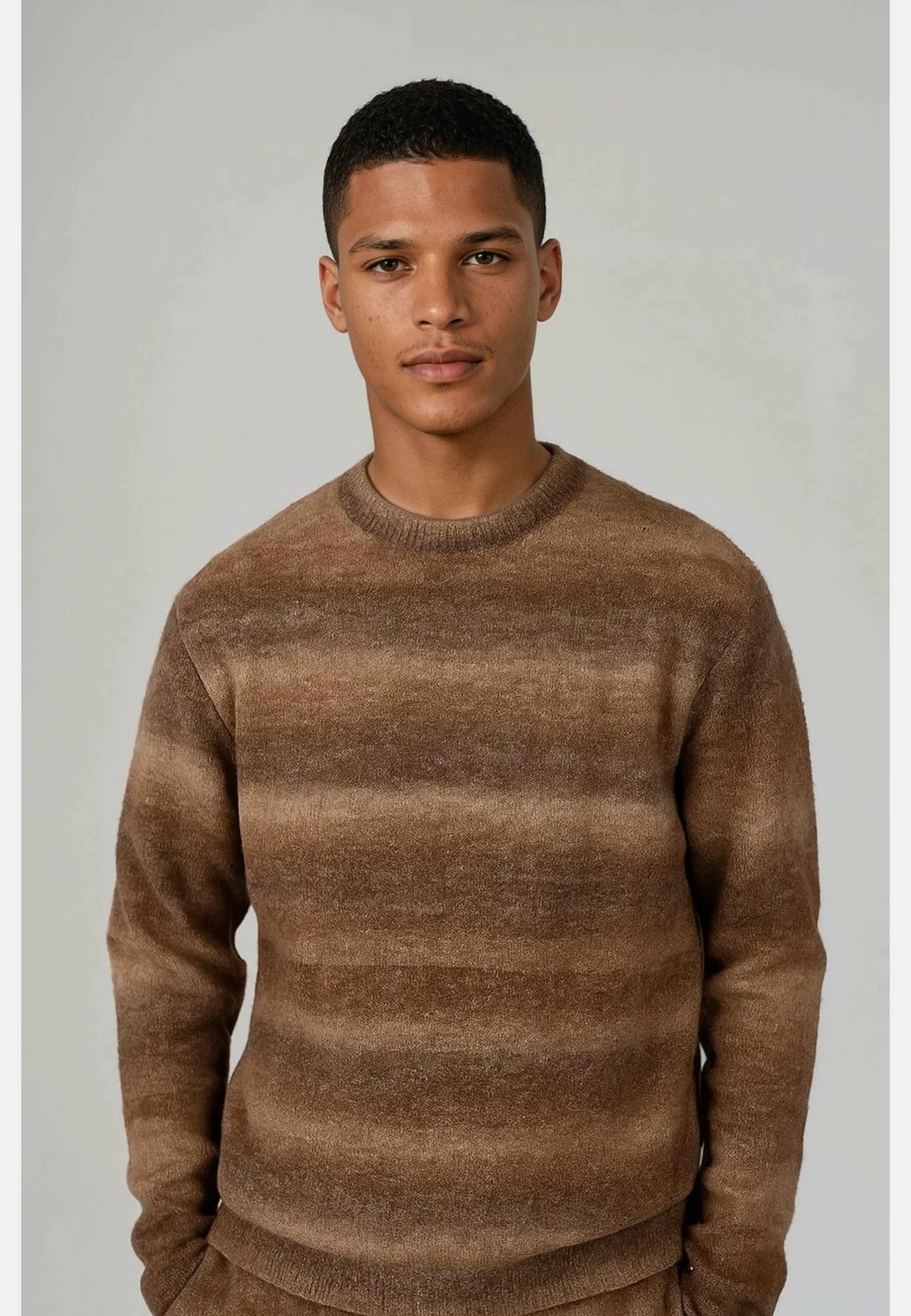 Kit Knitted Sweater, från Ciszere, i färgen brown. Klicka för att öppna bilden i stort format