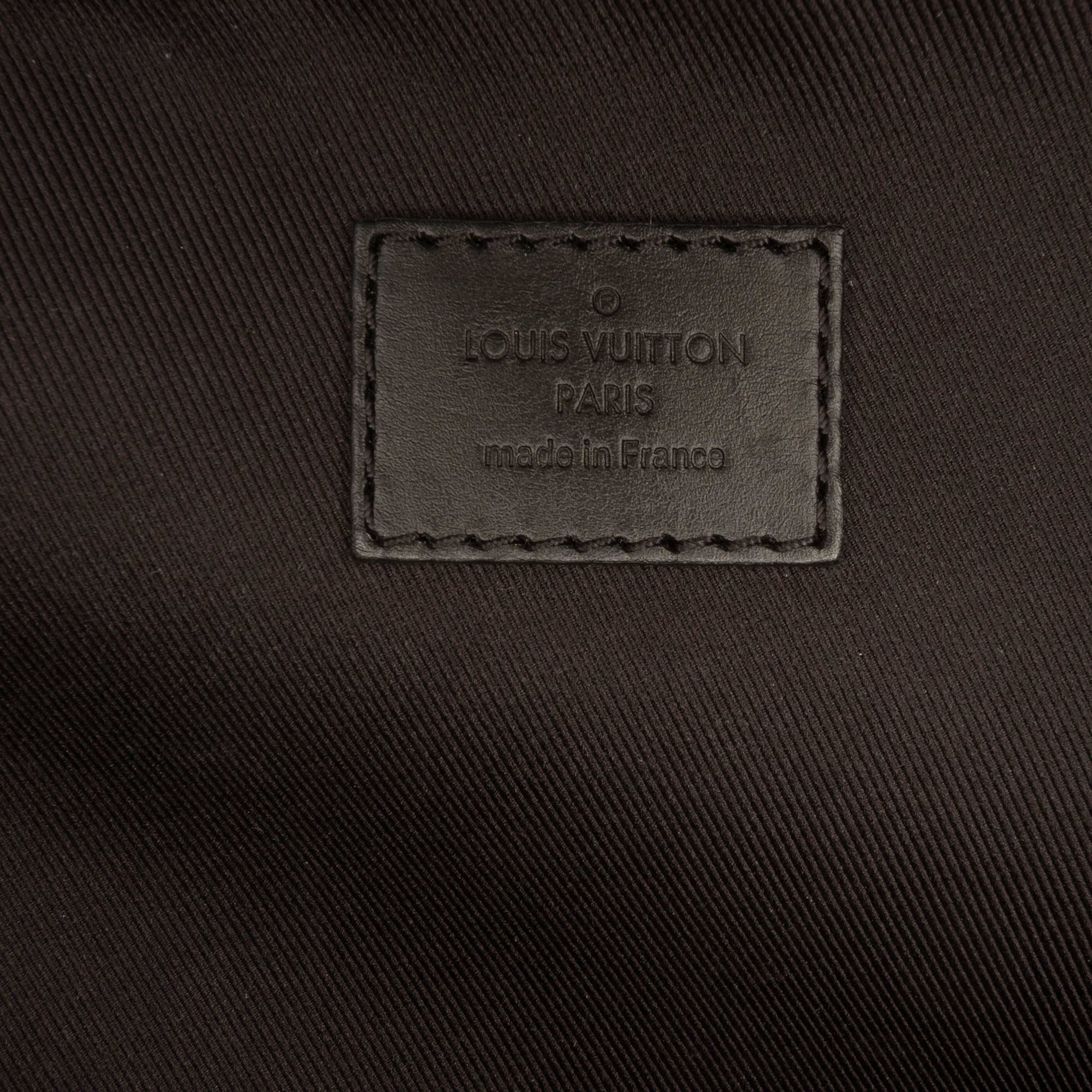 Louis Vuitton Monogram Macassar Handle Soft Trunk, från Luxclusif, i färgen brown. Klicka för att öppna bilden i stort format