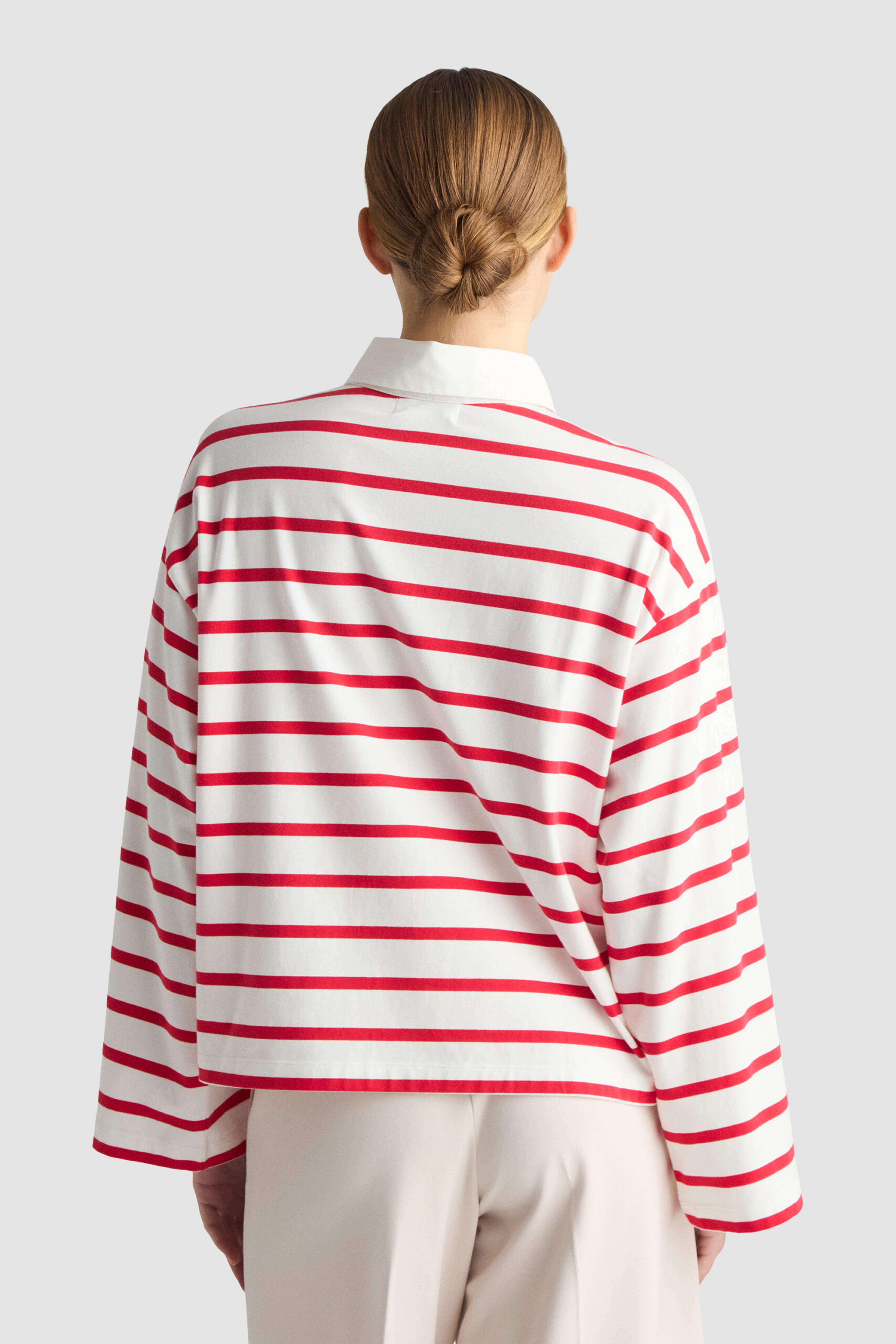 Tommy Popover - Raspberry Stripe, från Residus, i färgen red. Klicka för att öppna bilden i stort format