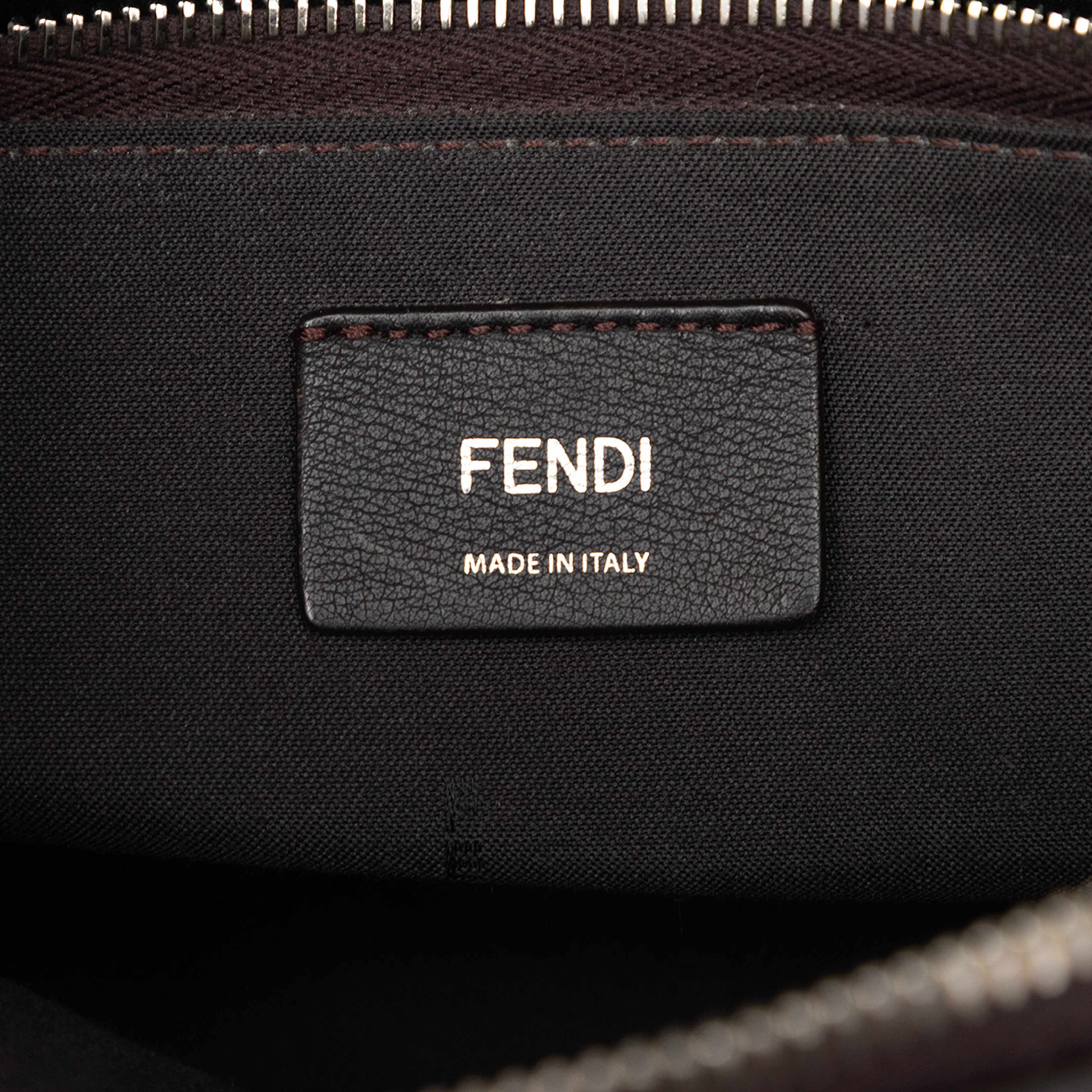 Fendi Medium Leather By The Way Satchel, från Luxclusif, i färgen dark gray. Klicka för att öppna bilden i stort format