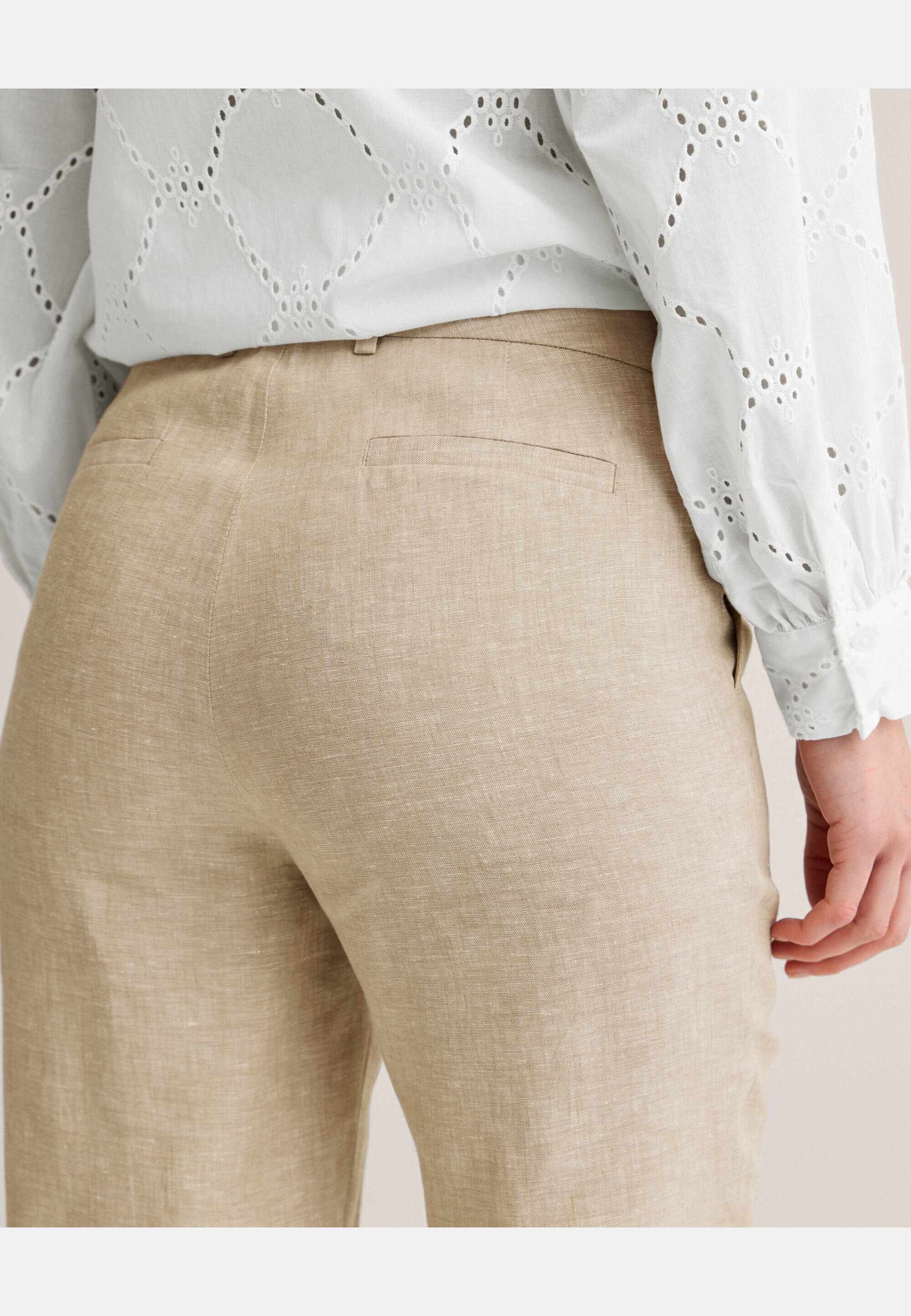 Amanda Slim Linen Trousers, från Newhouse, i färgen beige. Klicka för att öppna bilden i stort format