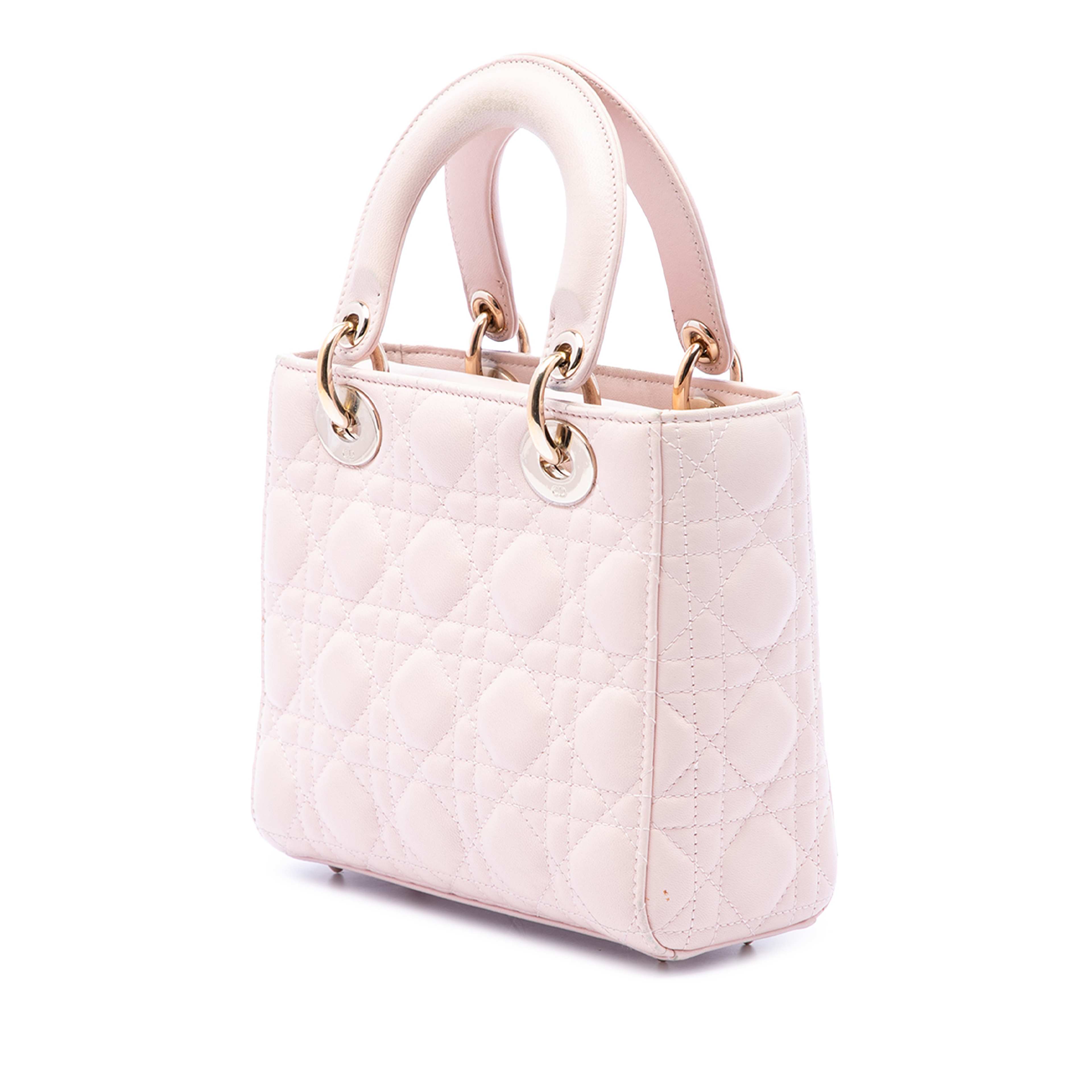 Dior Small Lambskin Cannage My Abcdior Lady Dior, från Luxclusif, i färgen rosa. Klicka för att öppna bilden i stort format