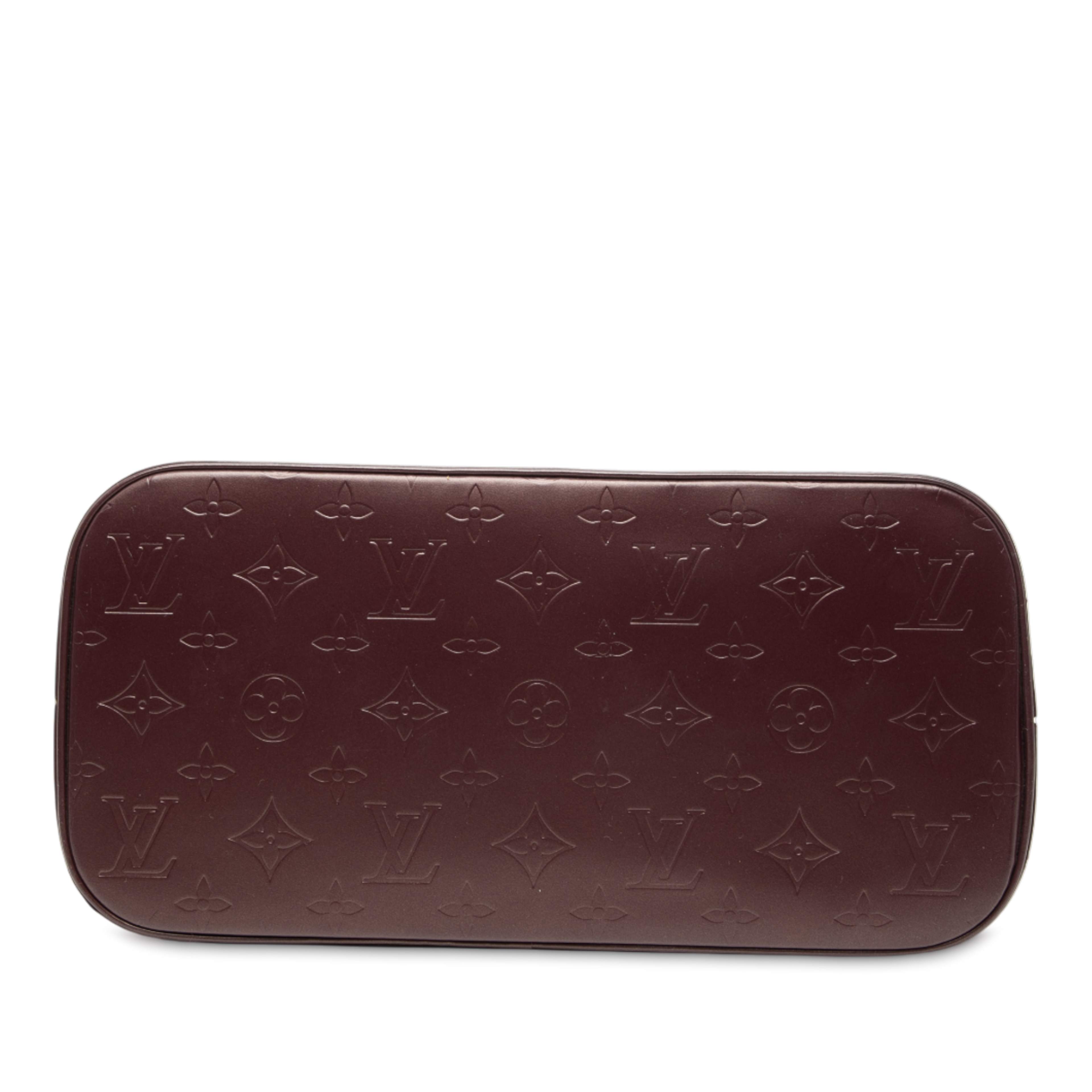 Louis Vuitton Monogram Mat Stockton, från Luxclusif, i färgen burgundy. Klicka för att öppna bilden i stort format