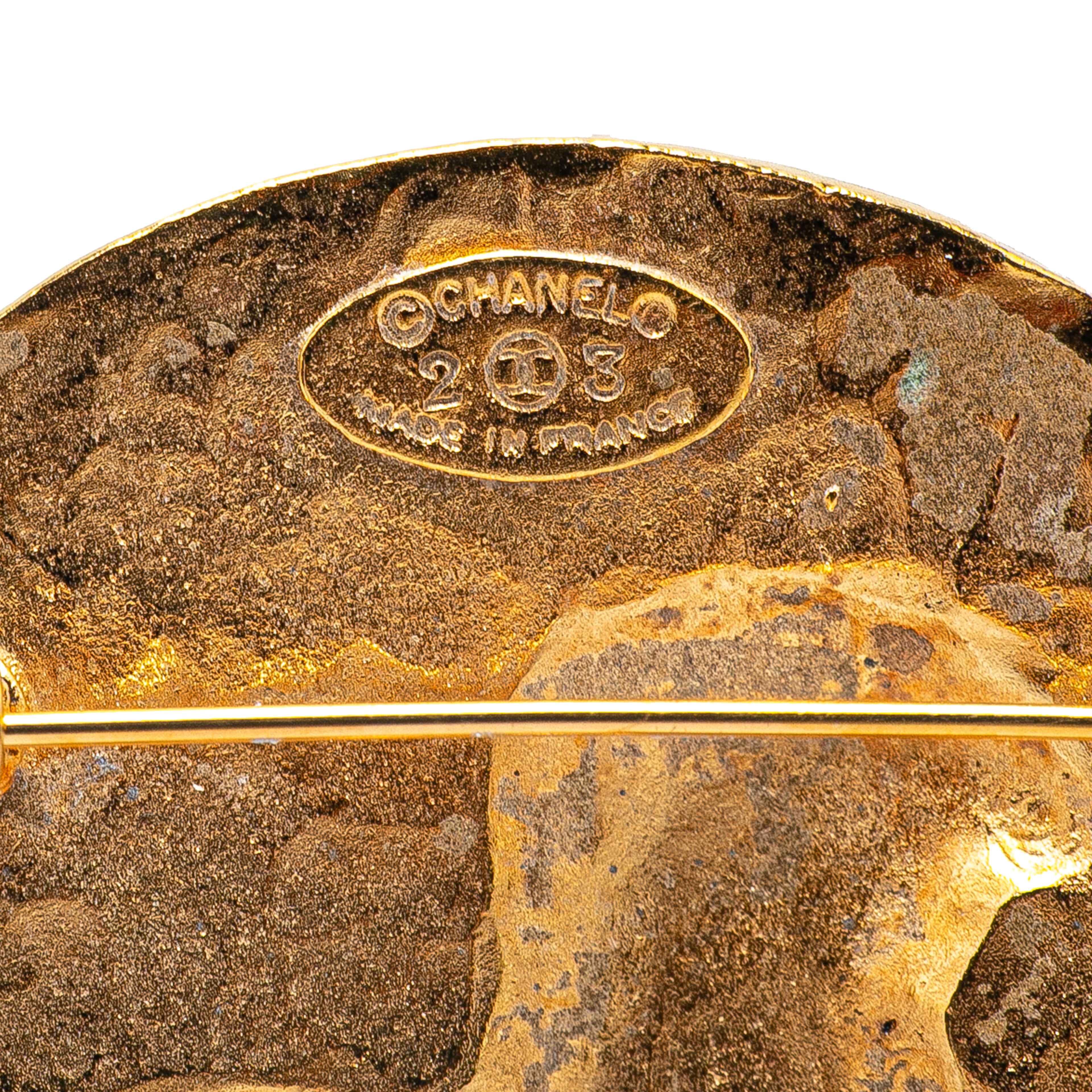 Chanel Gold Plated Cc Round Lion Brooch