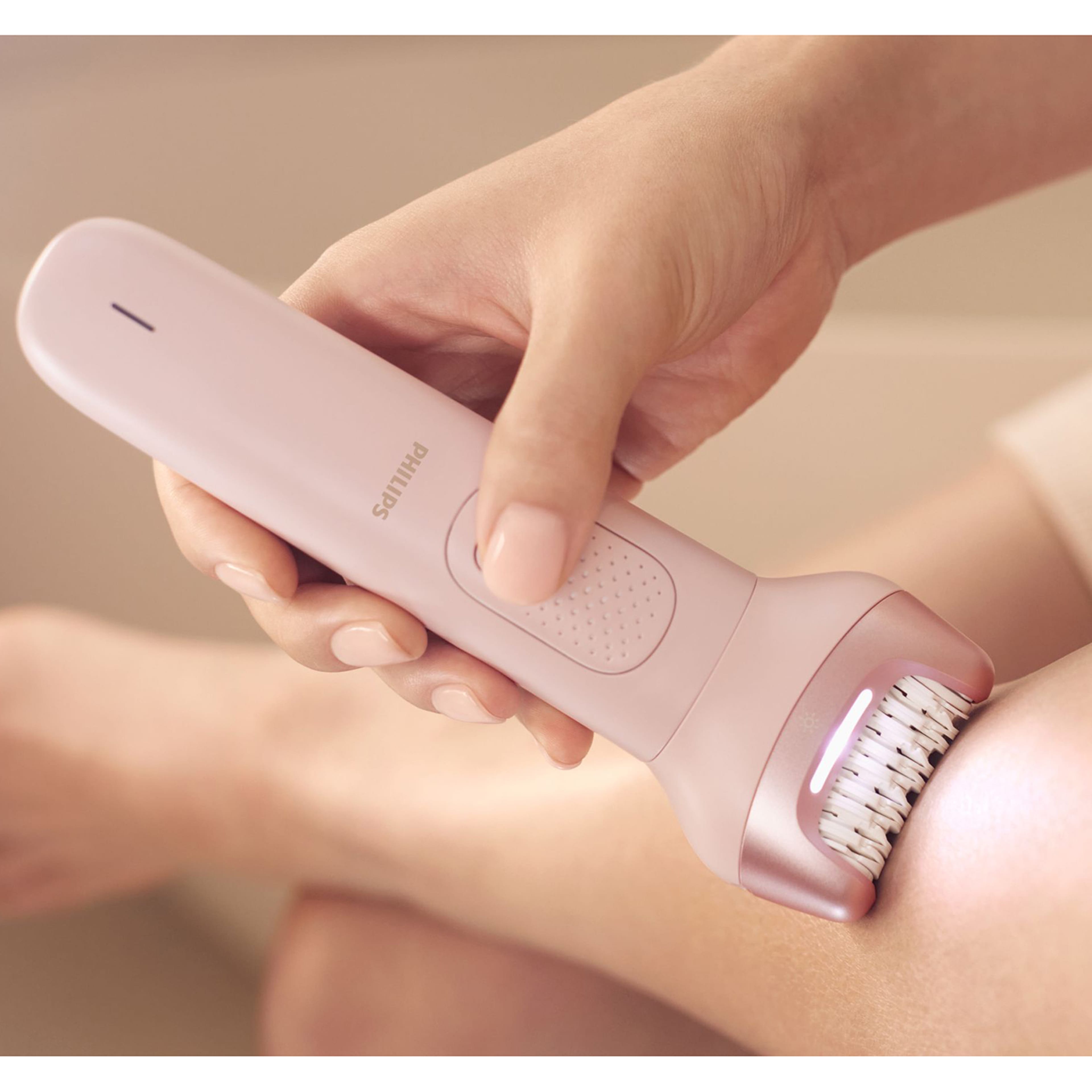 Epilator 9000-serien Sladdlös Wet & Dry Bre719/00, från Philips, i färgen rosa. Klicka för att öppna bilden i stort format
