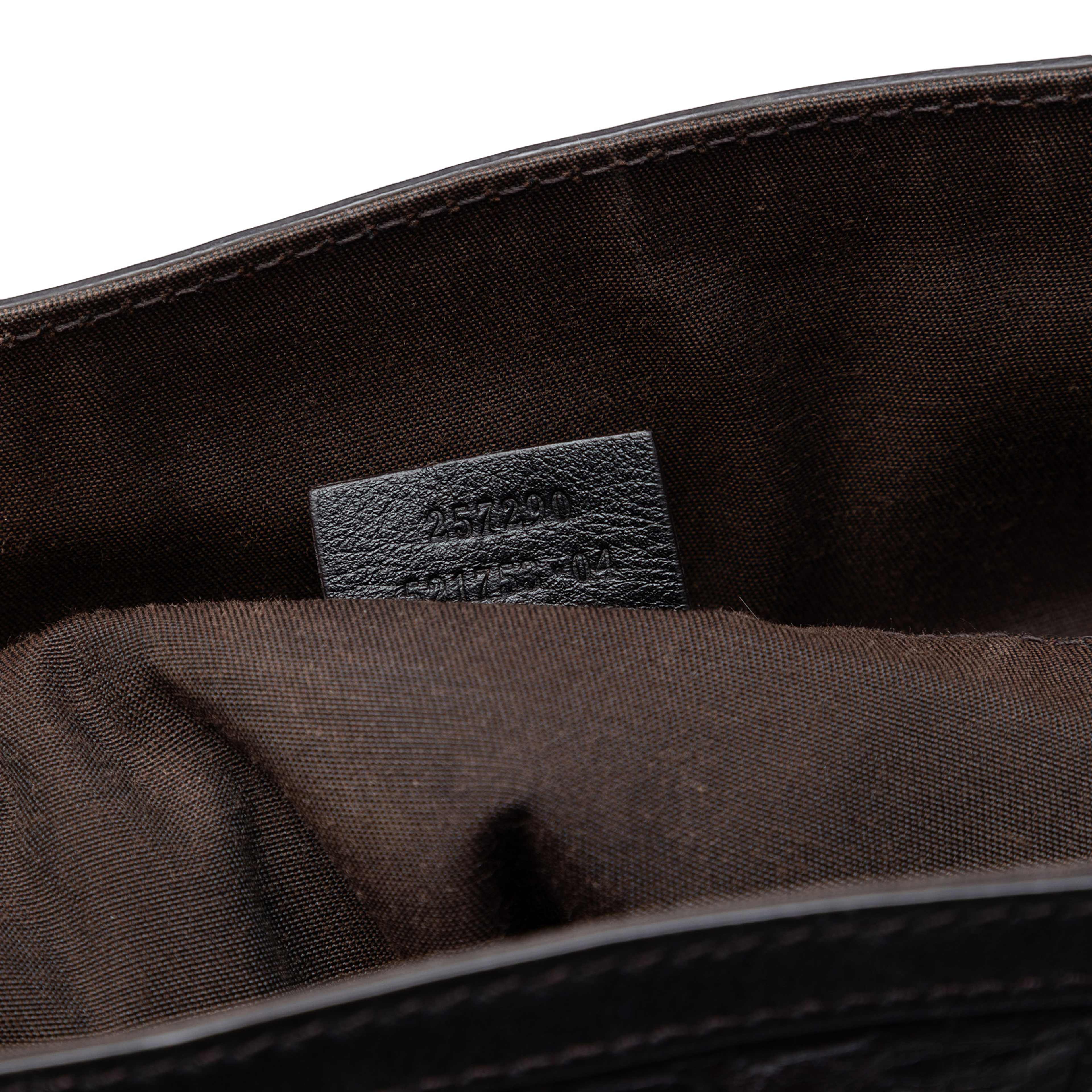 Gucci Embossed Leather Horsebit Full Moon Tote, från Luxclusif, i färgen dark brown. Klicka för att öppna bilden i stort format
