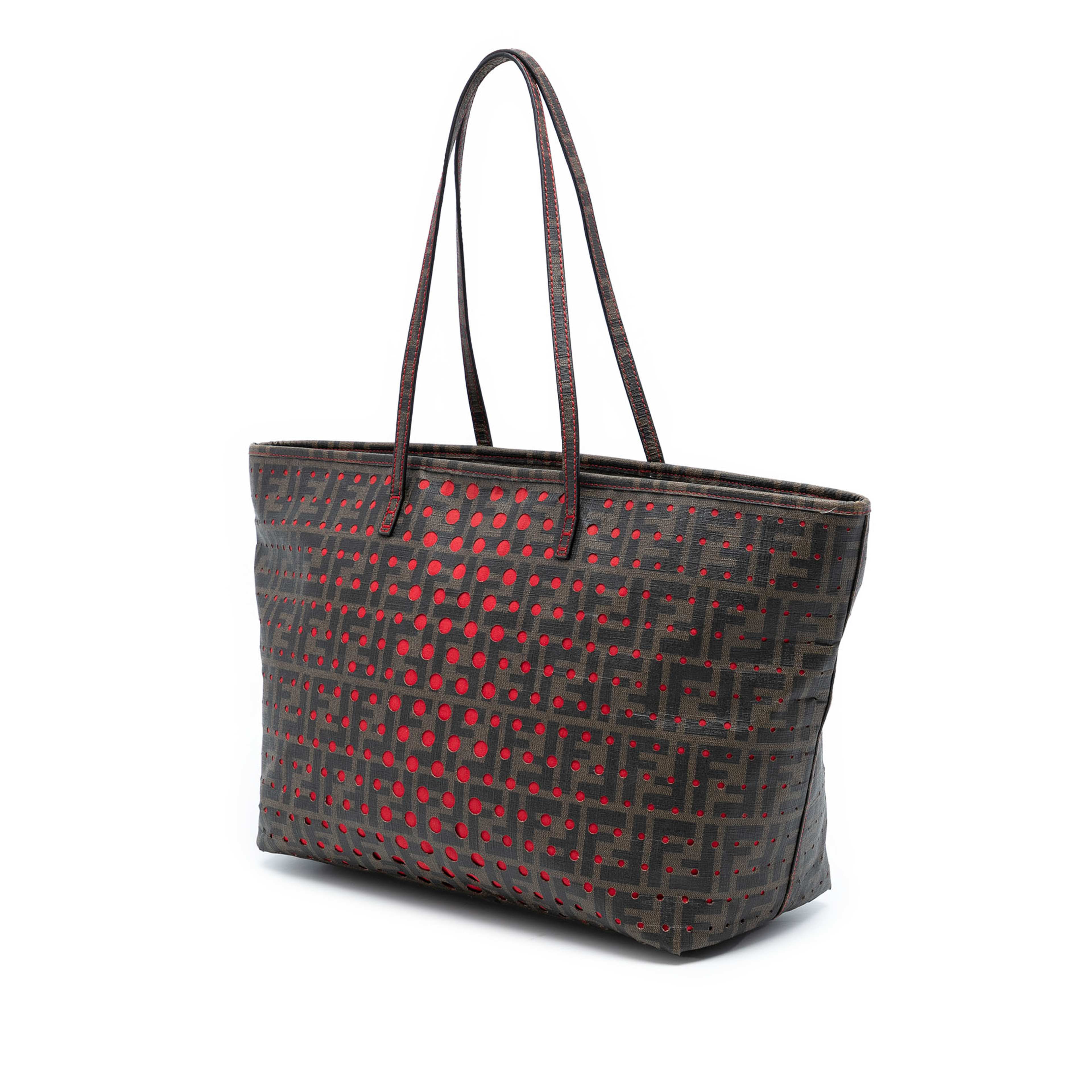 Fendi Medium Zucca Perforated Coated Canvas Roll Tote, från Luxclusif, i färgen brown. Klicka för att öppna bilden i stort format