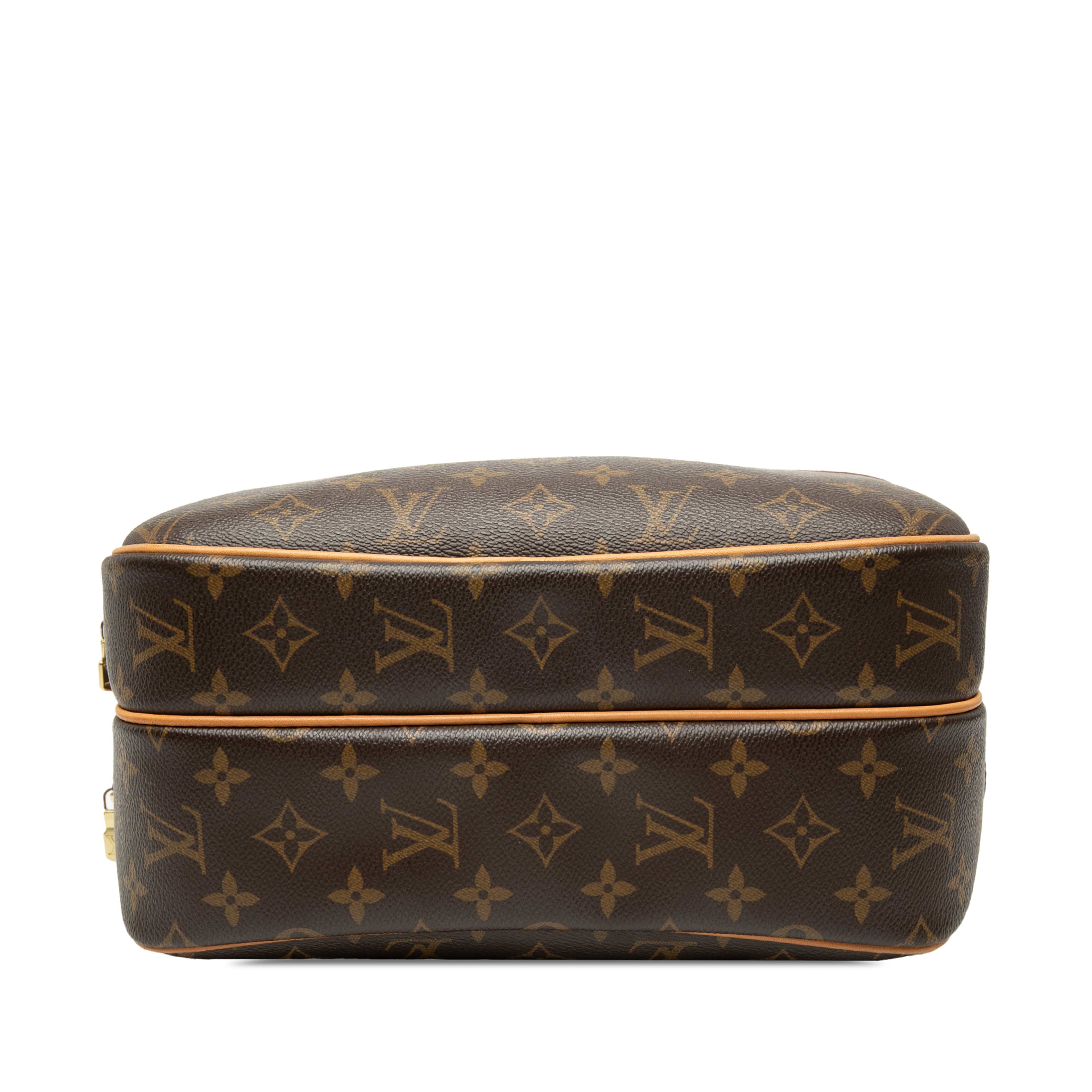 Louis Vuitton Monogram Reporter Pm, från Luxclusif, i färgen brown. Klicka för att öppna bilden i stort format