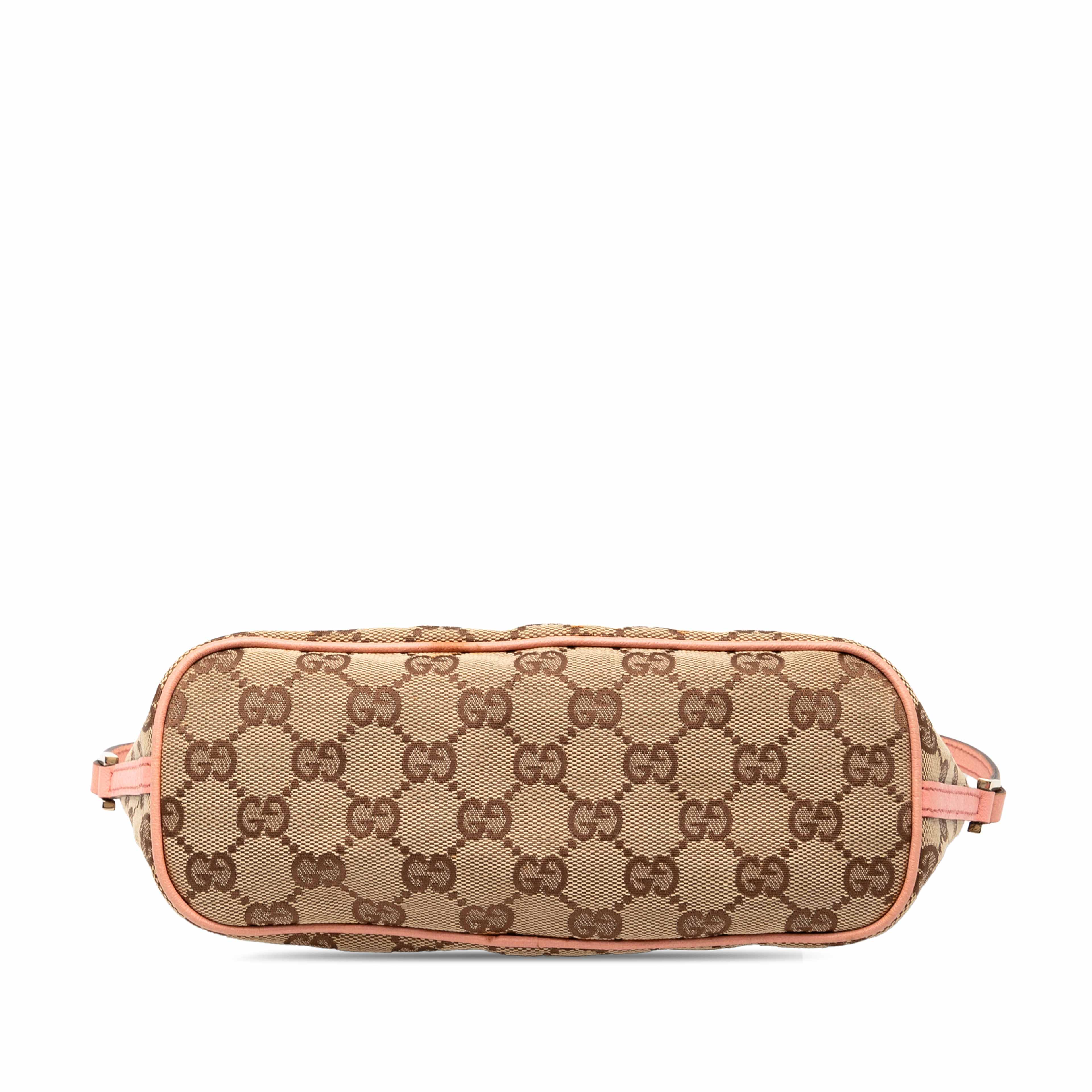 Gucci Gg Canvas Boat, från Luxclusif, i färgen beige. Klicka för att öppna bilden i stort format