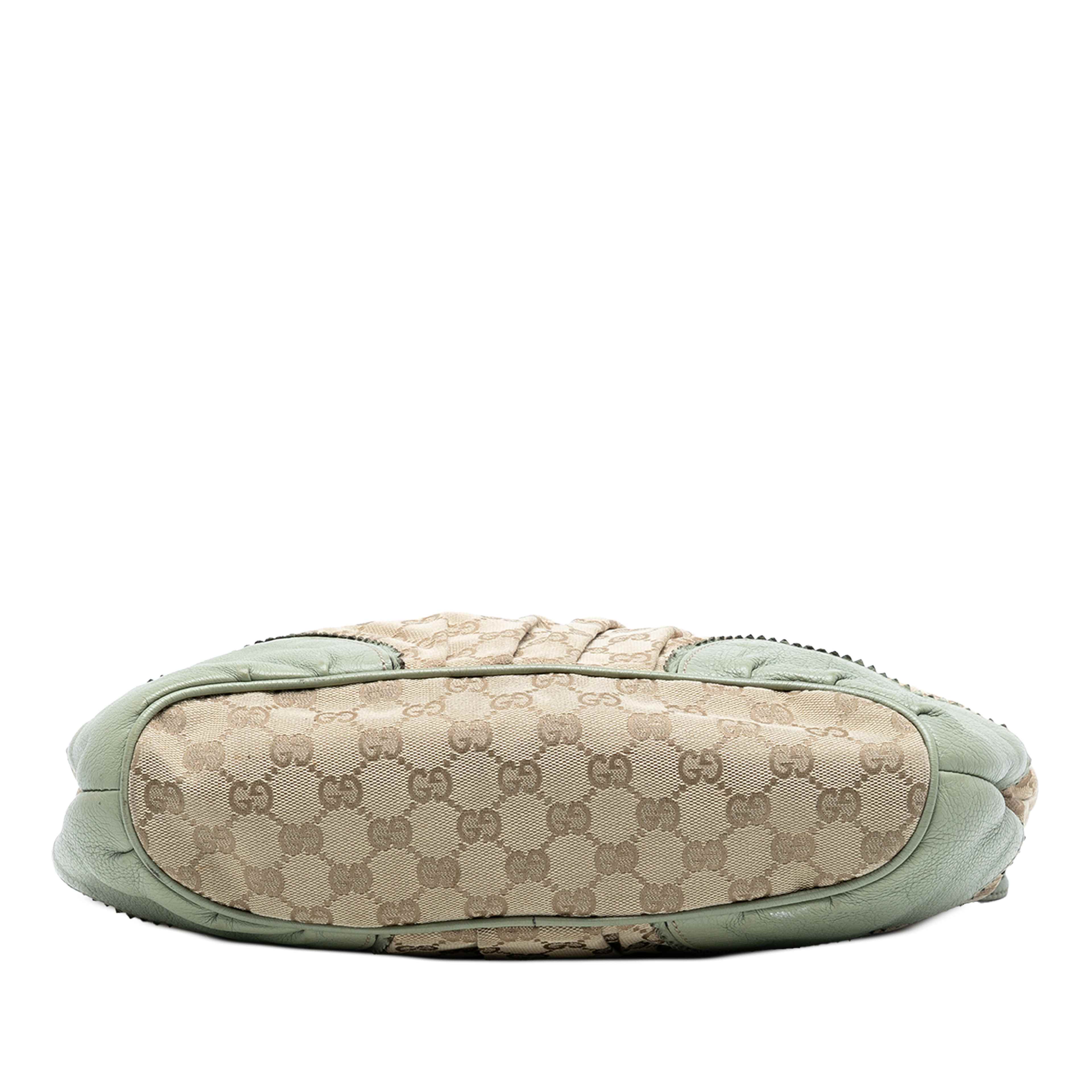 Gucci Small Gg Canvas Tribeca Tote, från Luxclusif, i färgen beige. Klicka för att öppna bilden i stort format