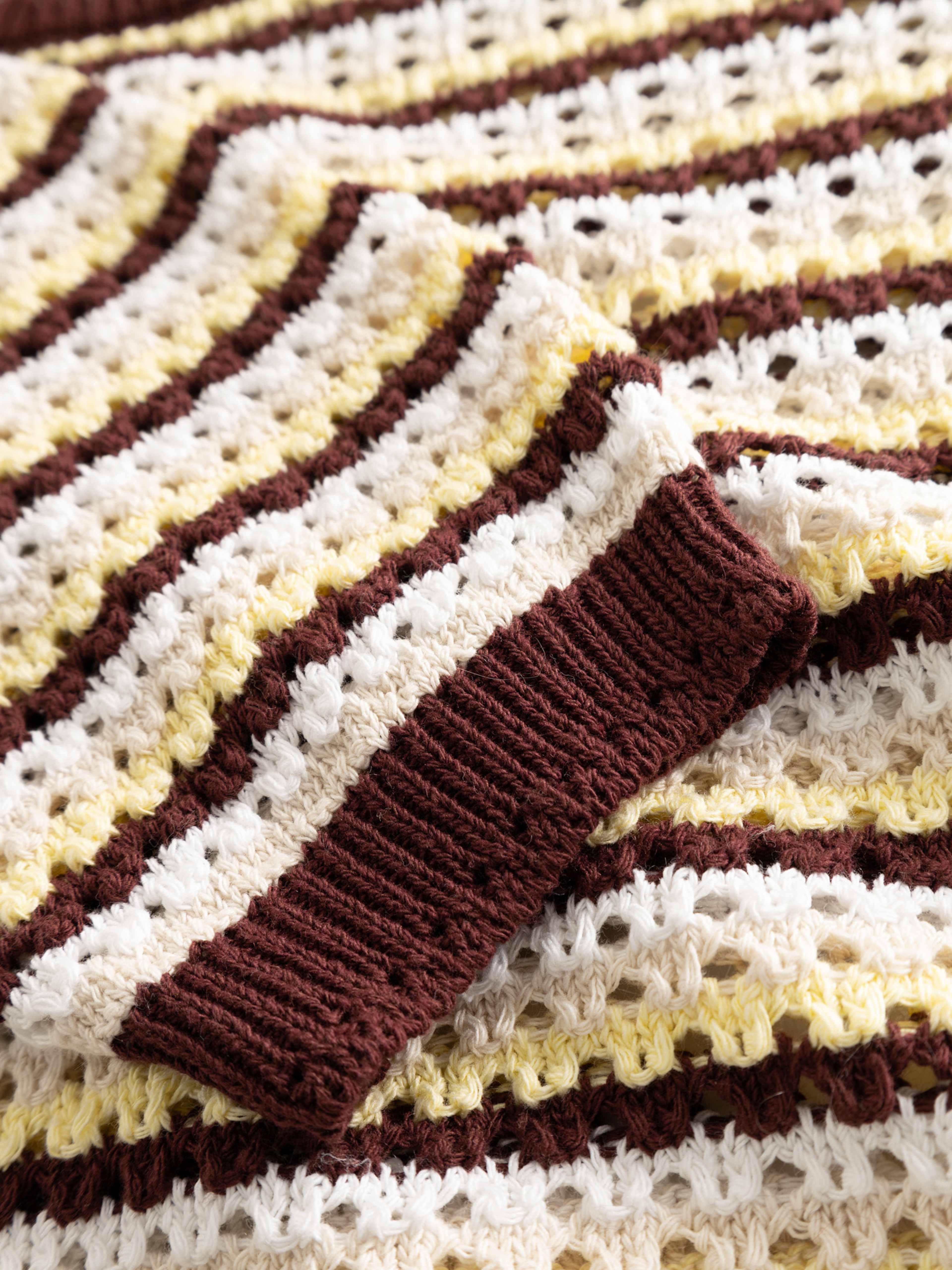 N-maylin Knit - Dinah Brown Stripe, från Noella, i färgen dinah brown stripe. Klicka för att öppna bilden i stort format