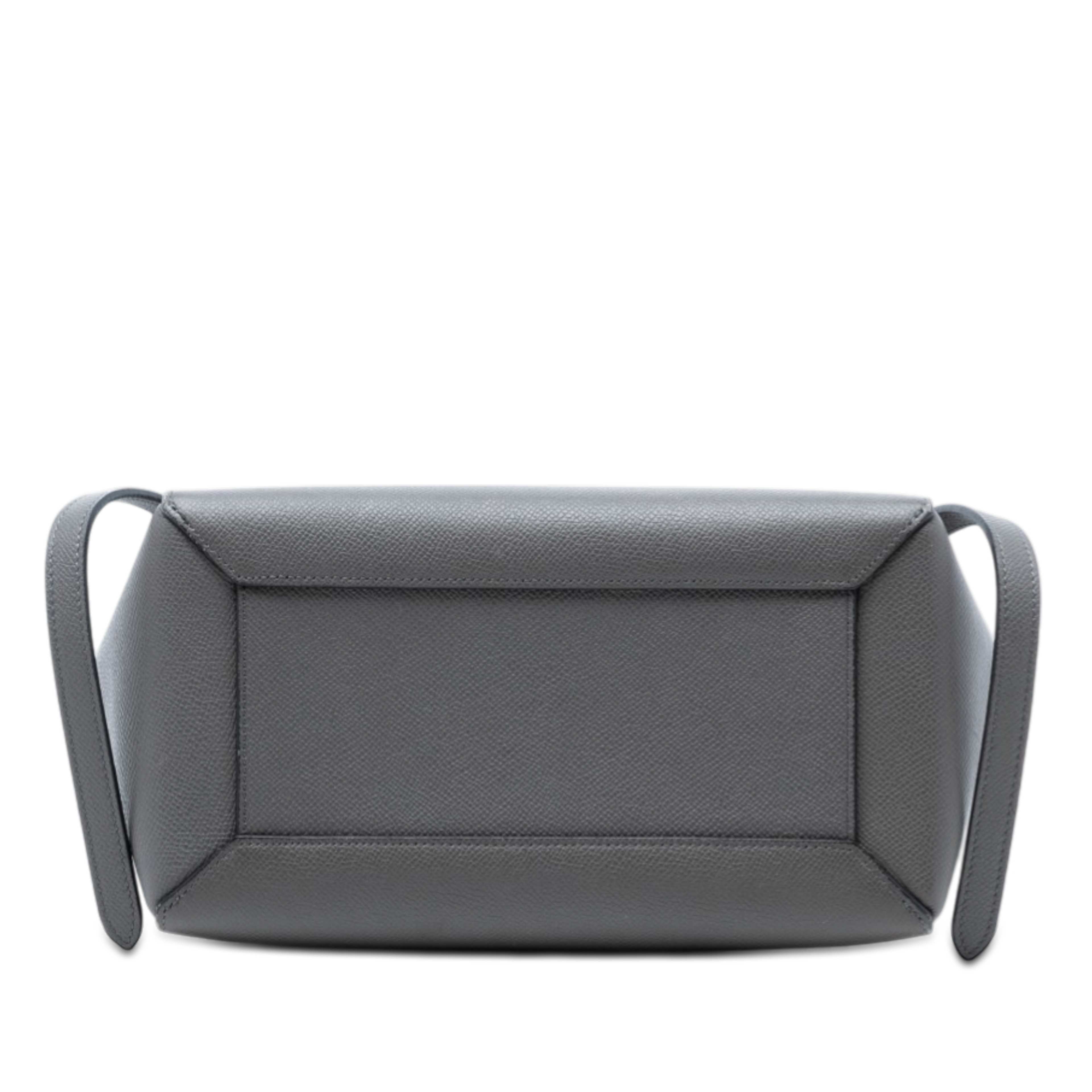 Celine Micro Grained Calfskin Belt Bag, från Luxclusif, i färgen gray. Klicka för att öppna bilden i stort format