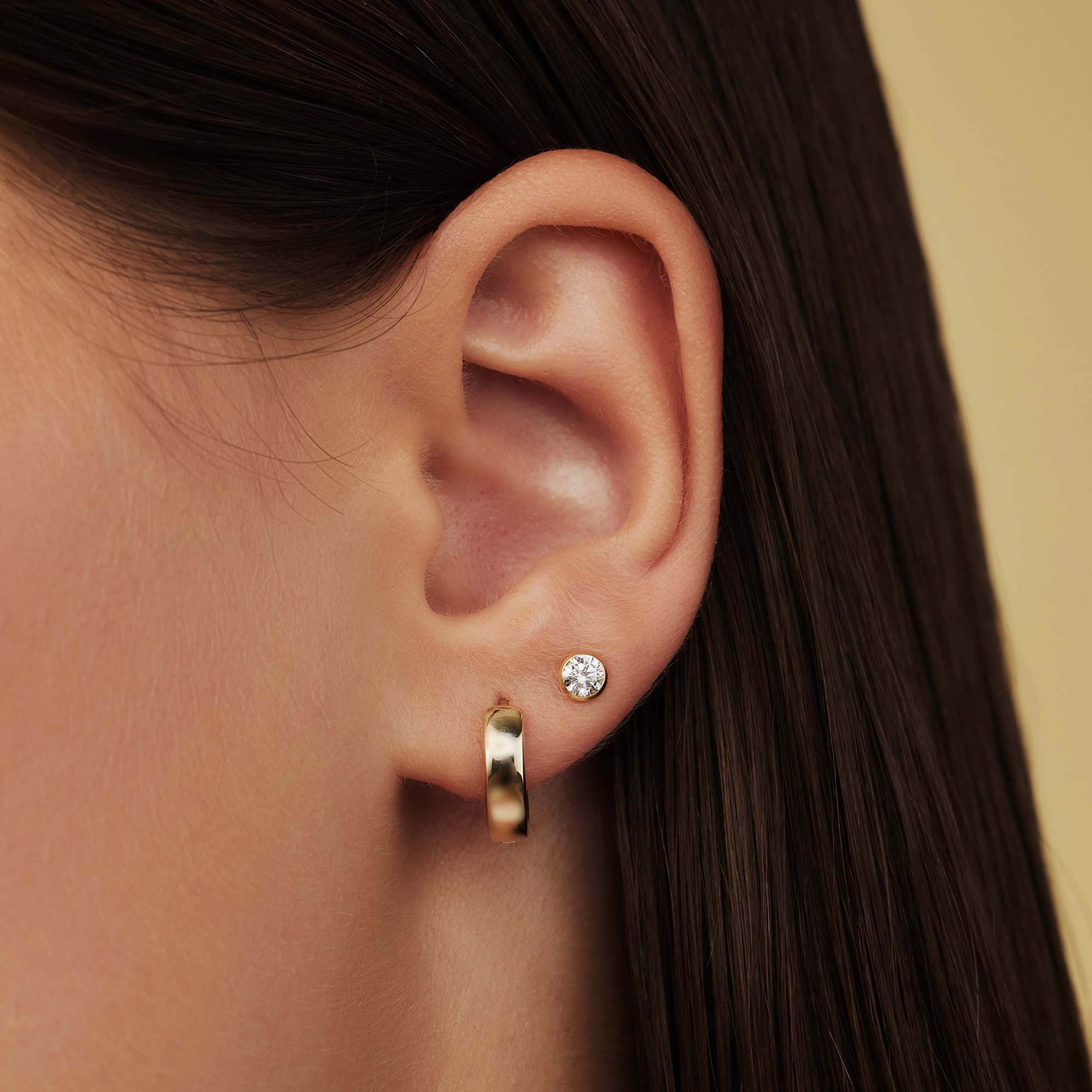 Isabel Bernard 14 Karat Gold Ear Stud