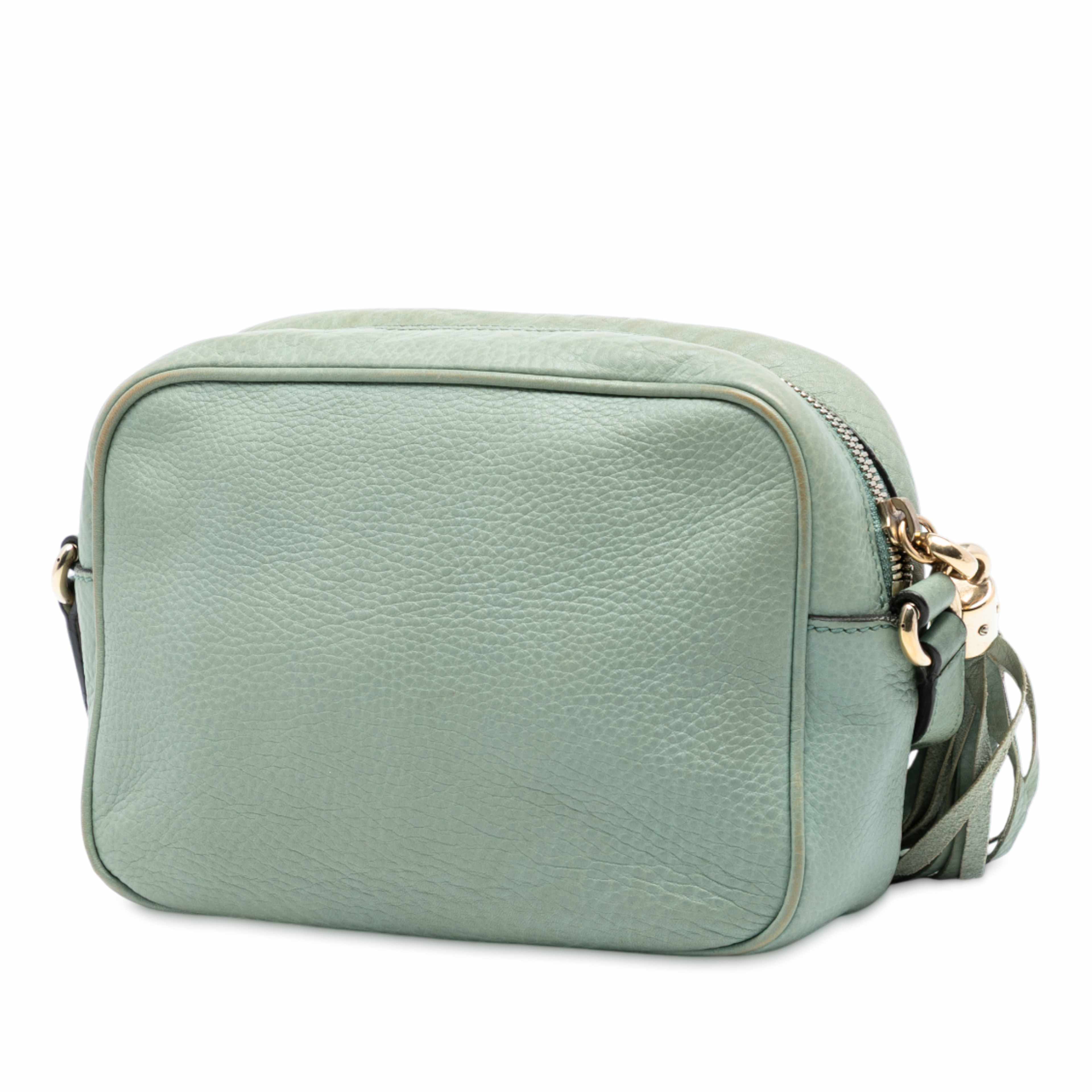 Gucci Leather Soho Disco Crossbody, från Luxclusif, i färgen mint. Klicka för att öppna bilden i stort format