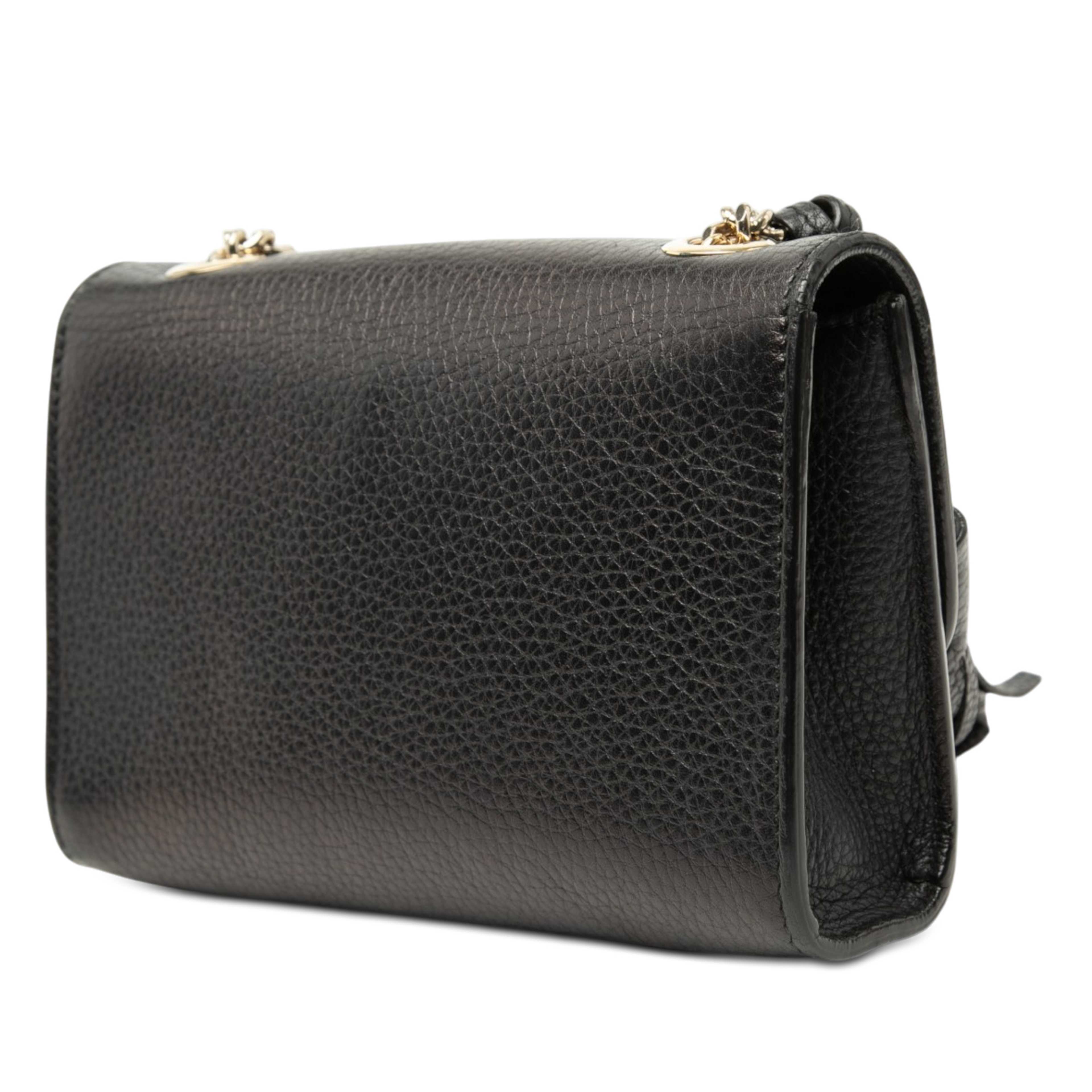 Gucci Small Calfskin Miss Bamboo Crossbody, från Luxclusif, i färgen svart. Klicka för att öppna bilden i stort format
