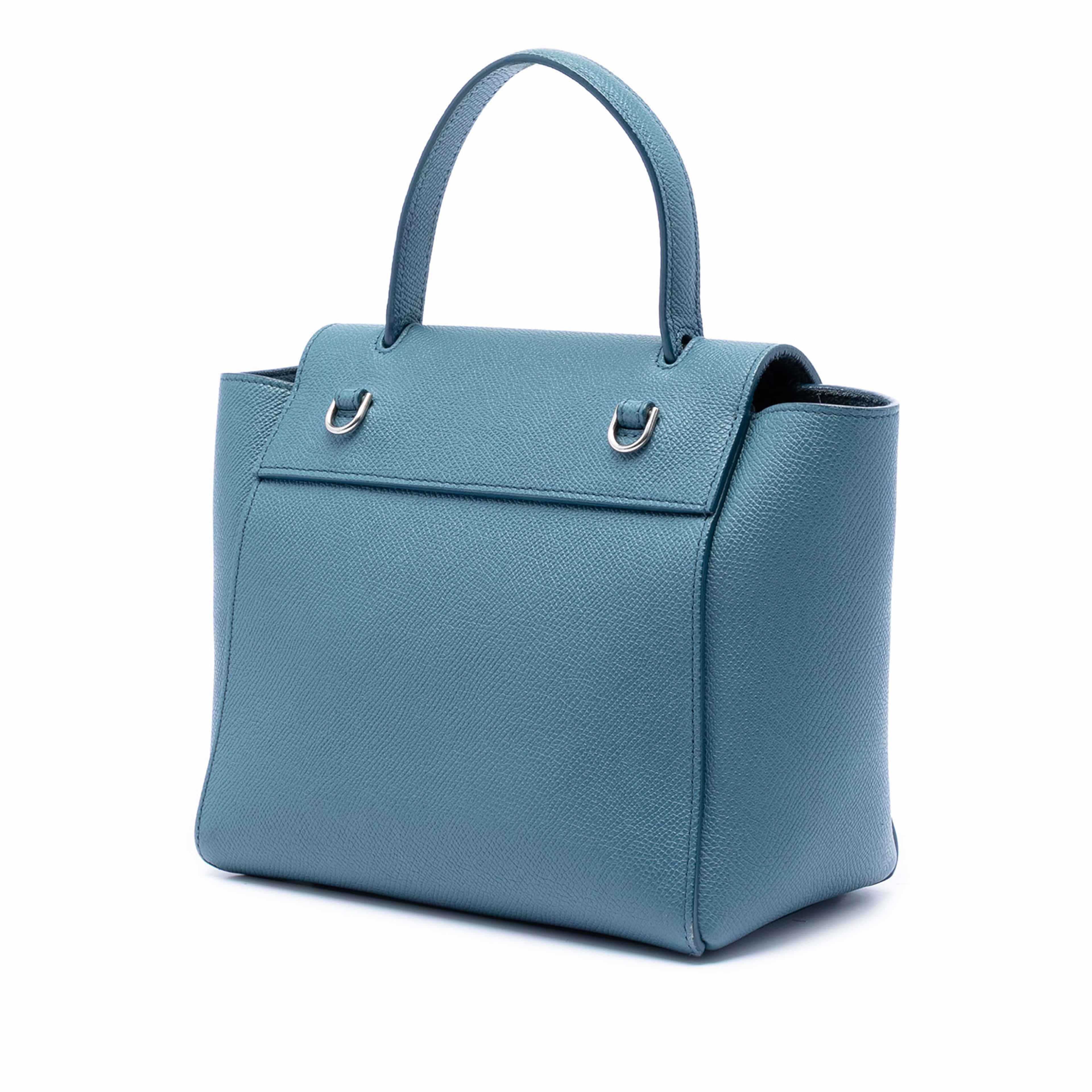 Celine Nano Grained Calfskin Belt Bag, från Luxclusif, i färgen blue. Klicka för att öppna bilden i stort format