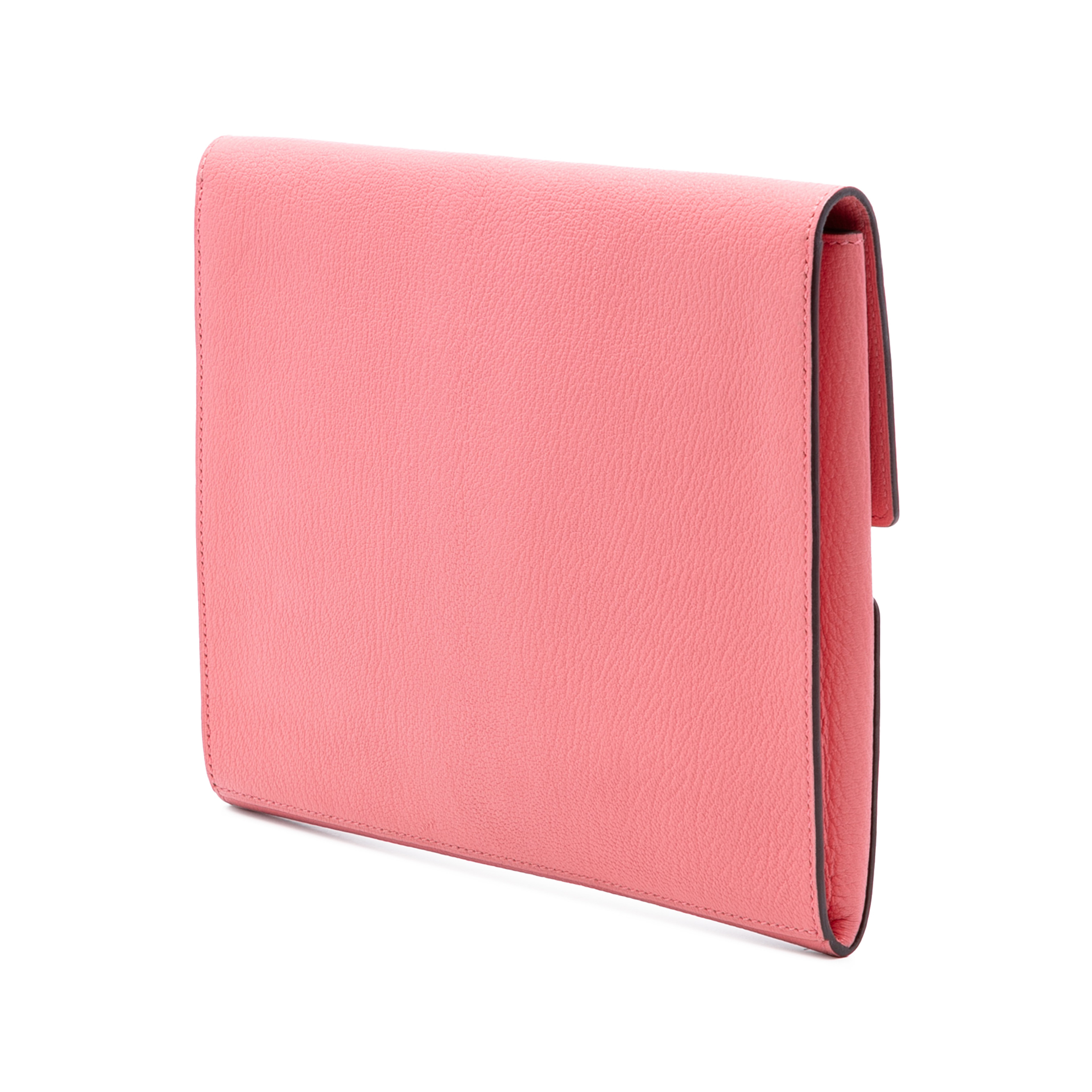 Hermès Chevre Mysore Cinhetic Clutch, från Luxclusif, i färgen pink. Klicka för att öppna bilden i stort format