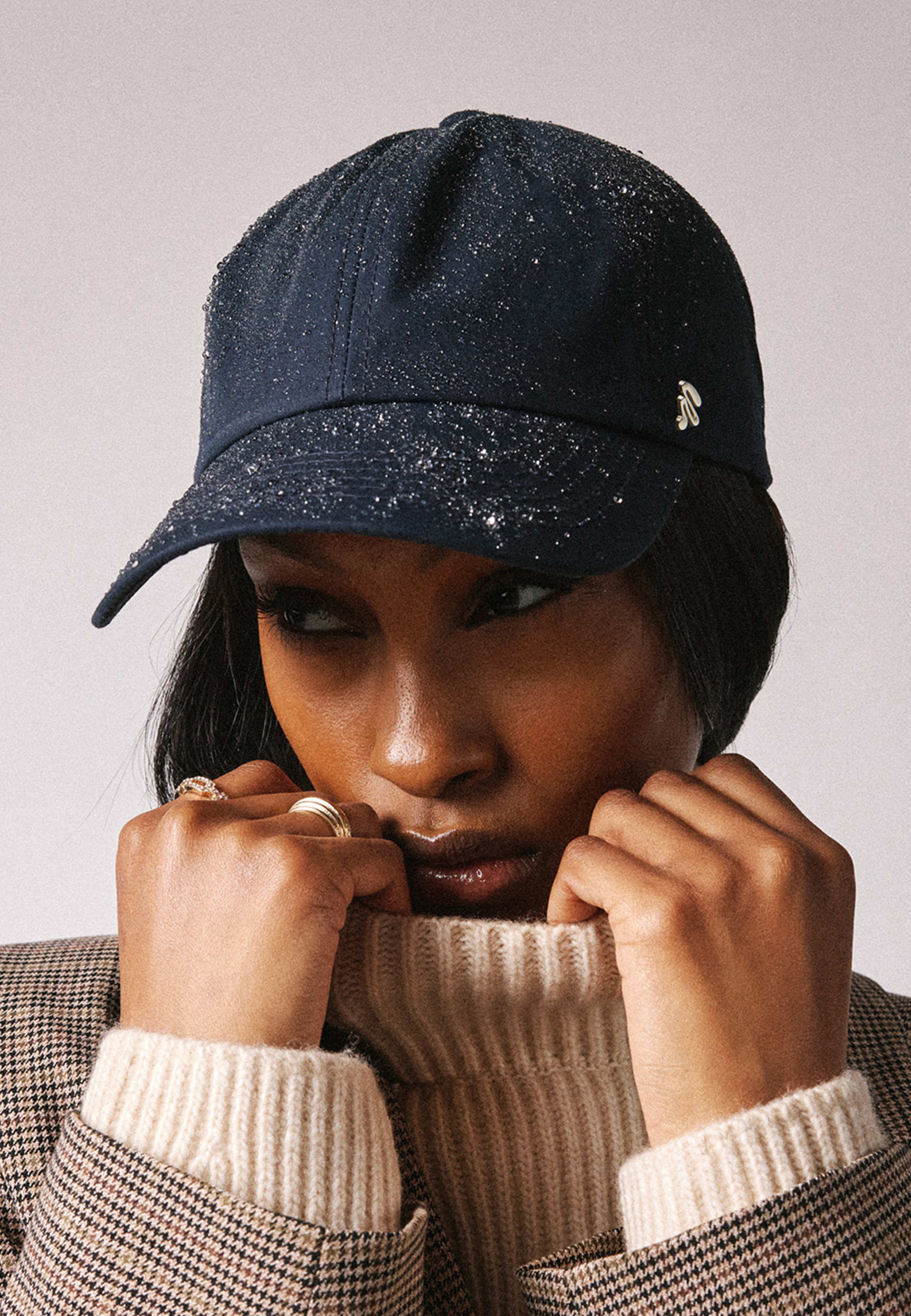 Dad Cap 105 Ventile, från Stiksen, i färgen midnight. Klicka för att öppna bilden i stort format