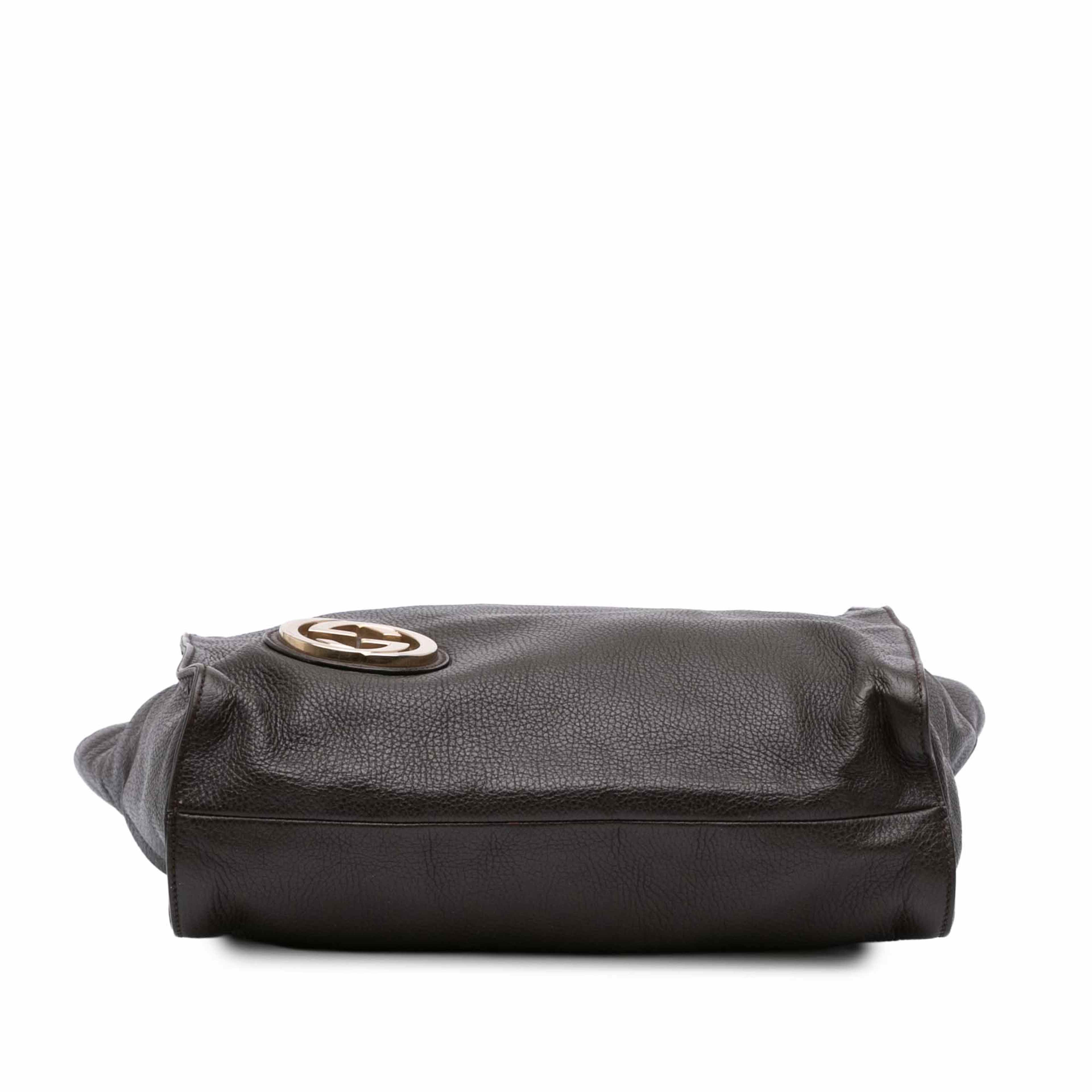 Gucci Dollar Calfskin Interlocking G Tote, från Luxclusif, i färgen dark brown. Klicka för att öppna bilden i stort format