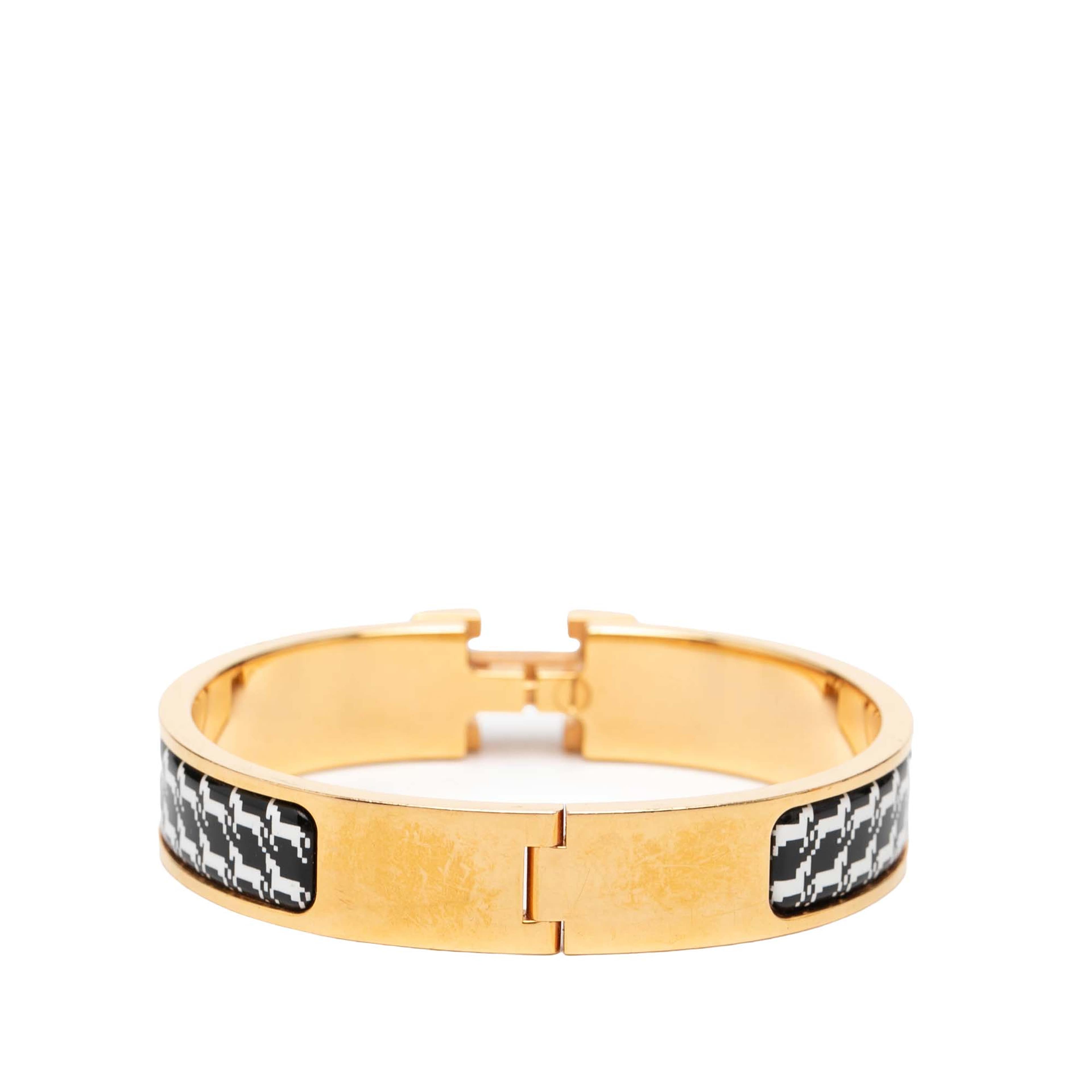 Hermès Narrow Enamel Cheval Pixel Clic H Bracelet Pm, från Luxclusif, i färgen black. Klicka för att öppna bilden i stort format