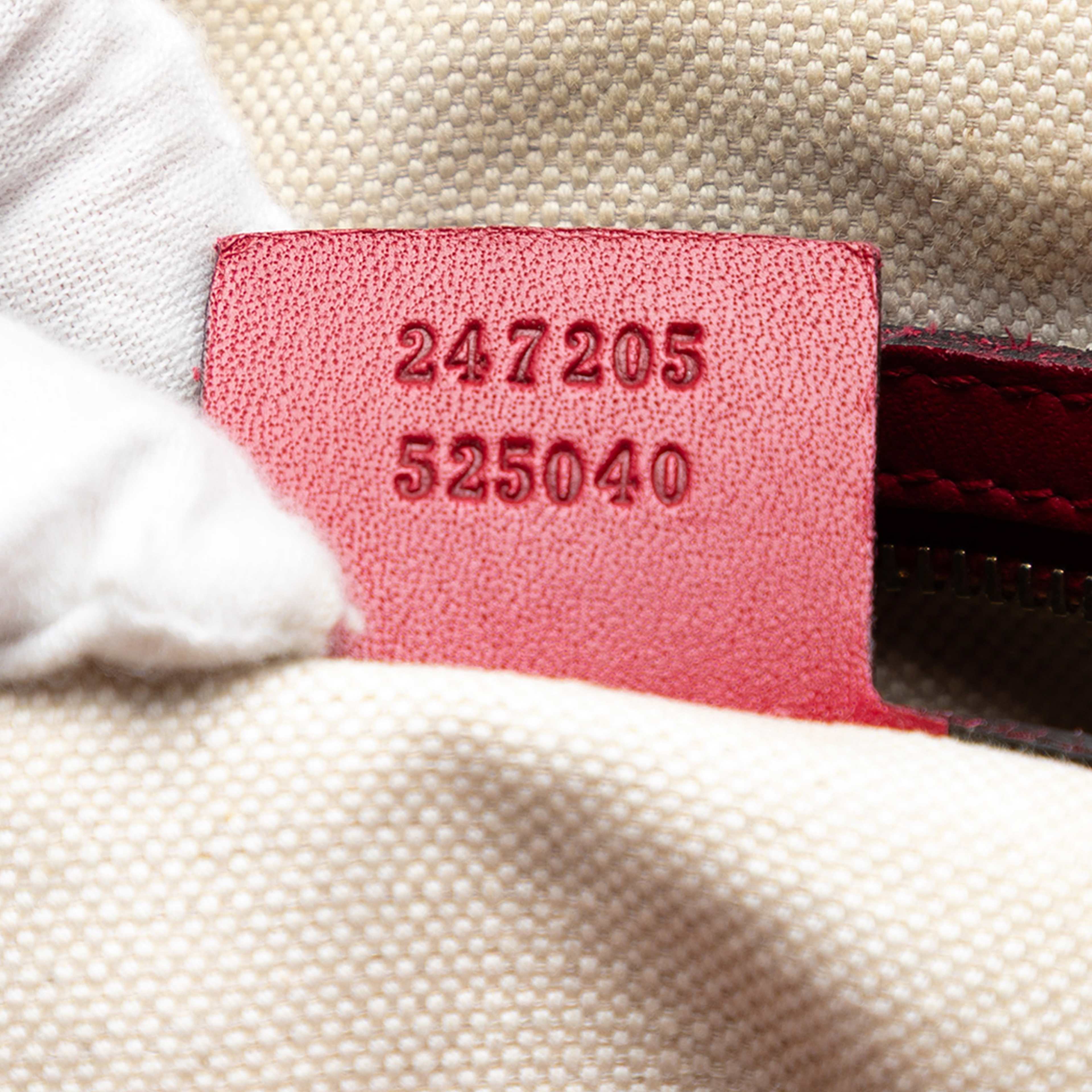 Gucci Medium Gg Canvas Joy Boston Bag, från Luxclusif, i färgen röd. Klicka för att öppna bilden i stort format